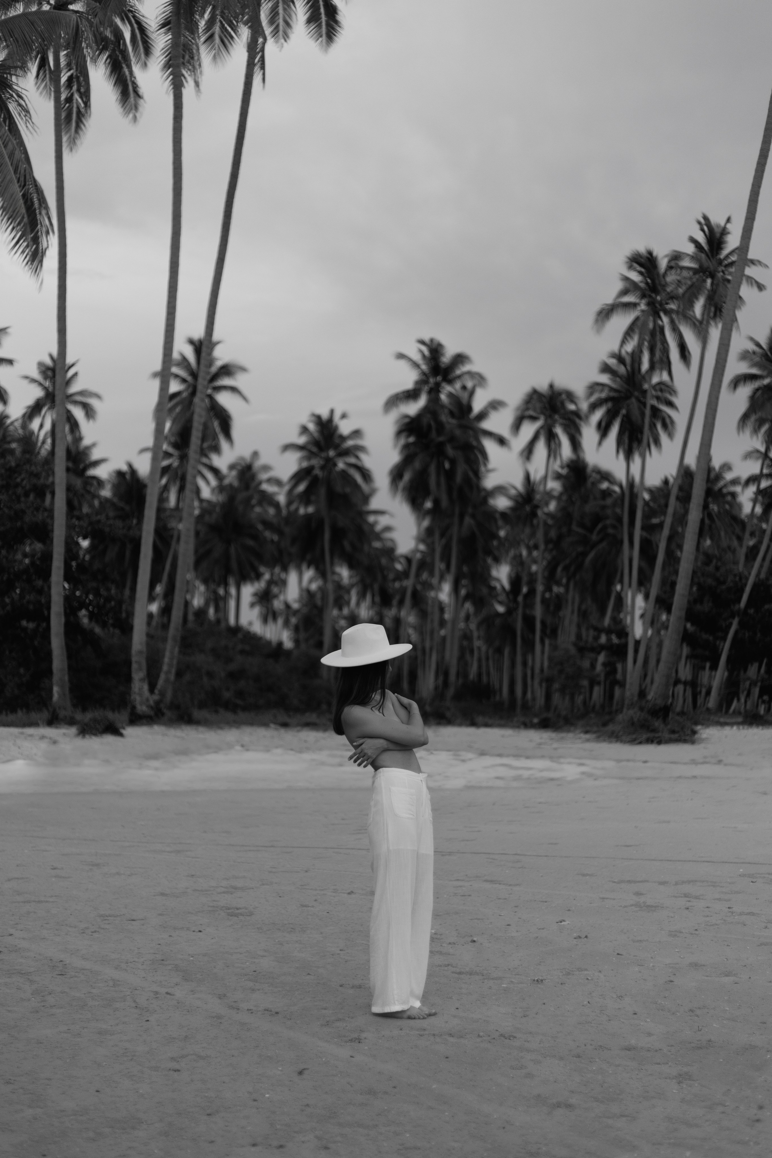 WOMEN’S PHOTOSHOOT. Photographer on Koh Samui Elena
