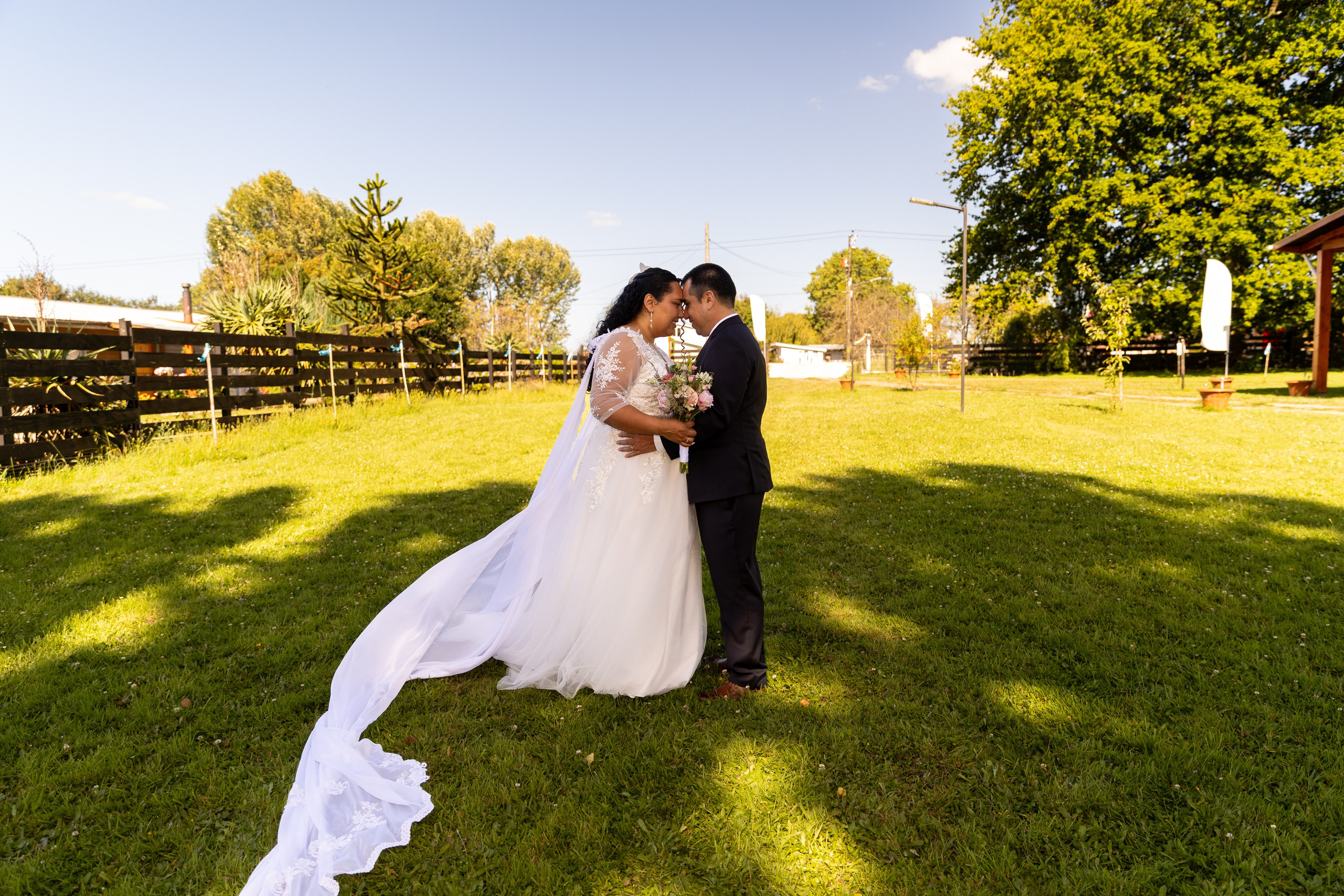 Pamela y Luis. Dinka & Emilio - El arte de preservar lo que no se repite