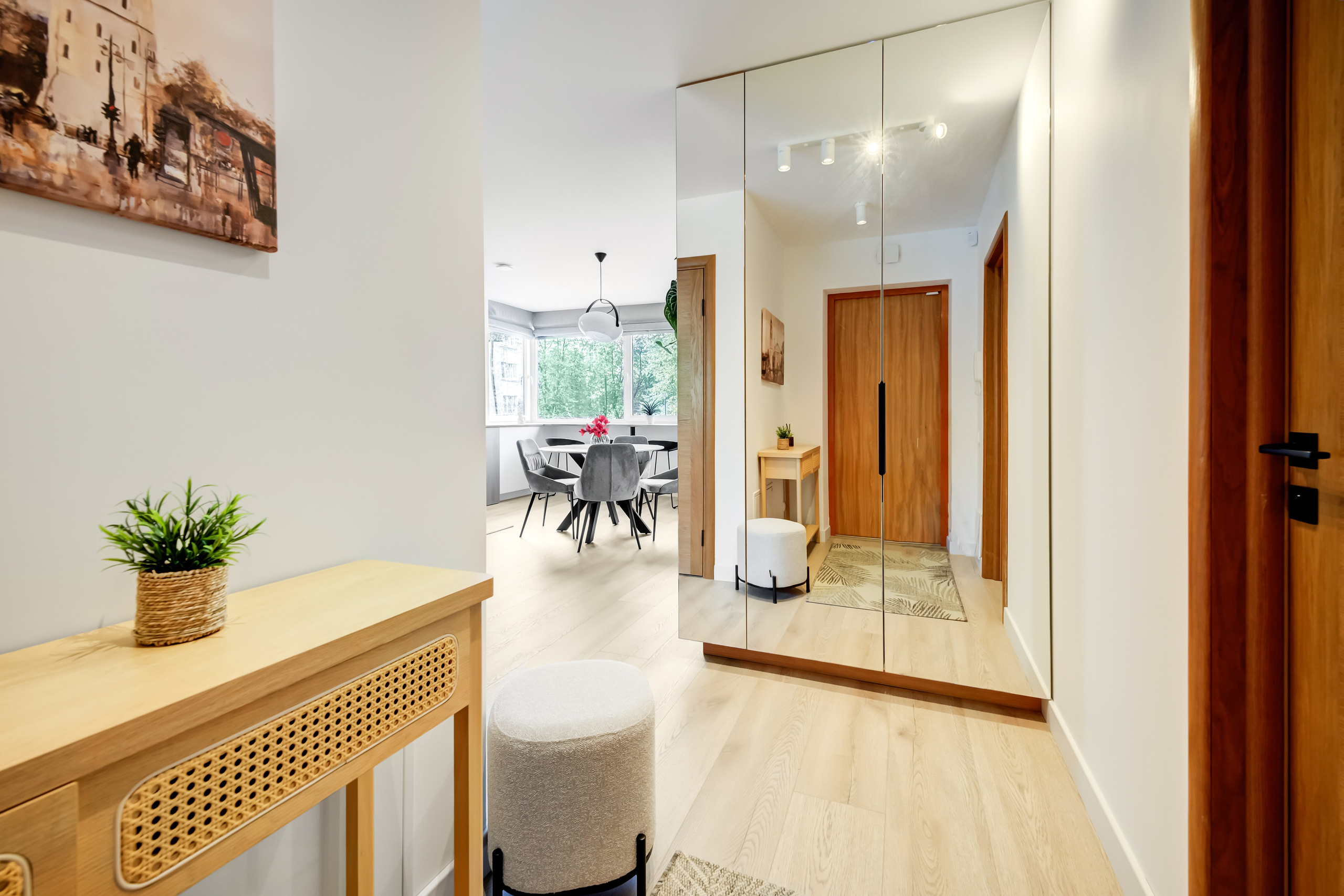 Birželio 23-sios g. 15. Elina Sapiega fotografė Vilniuje