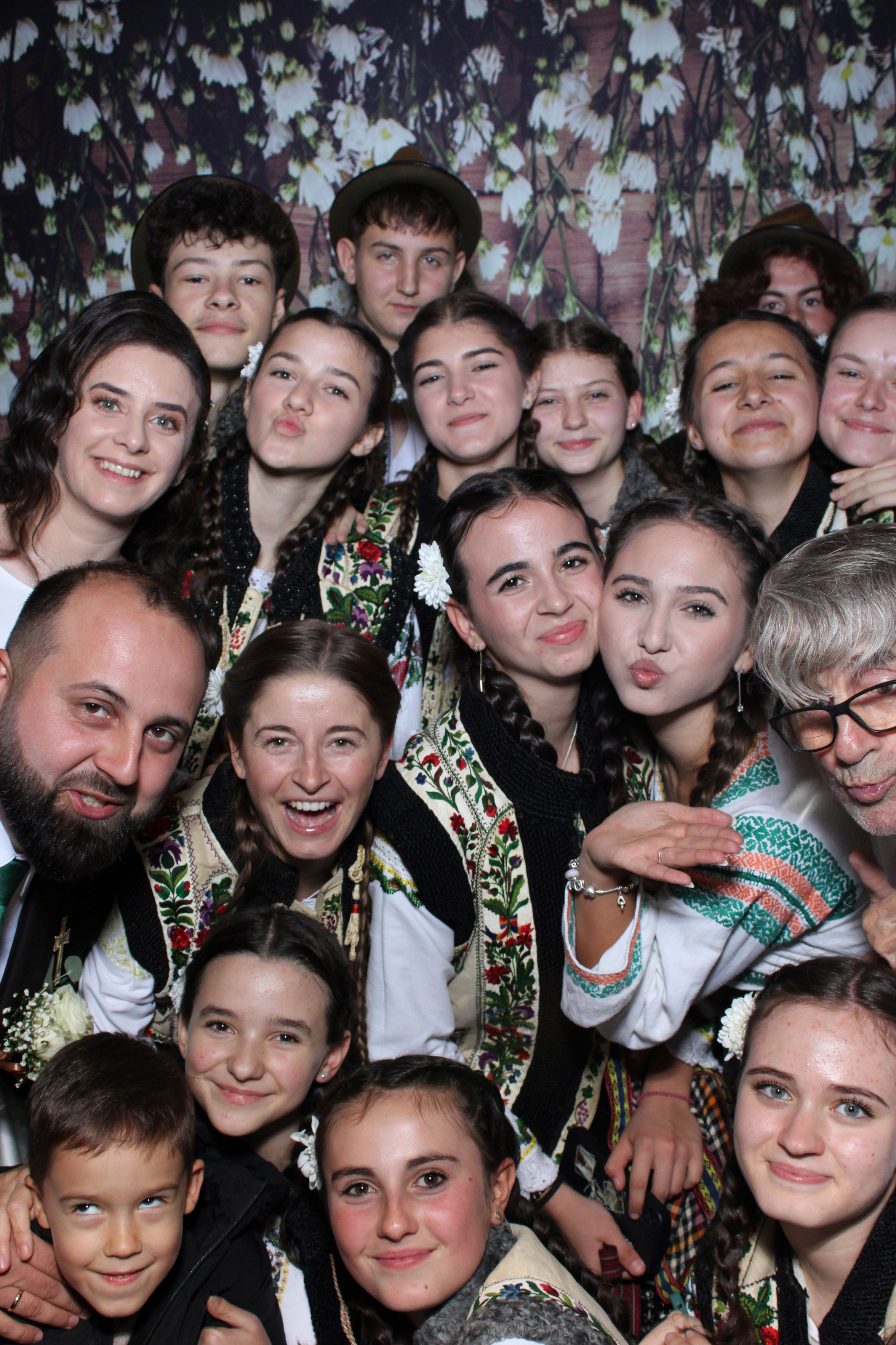 Nunta Cristi & Andreea. Servicii foto-video profesionale, pentru momente de neuitat