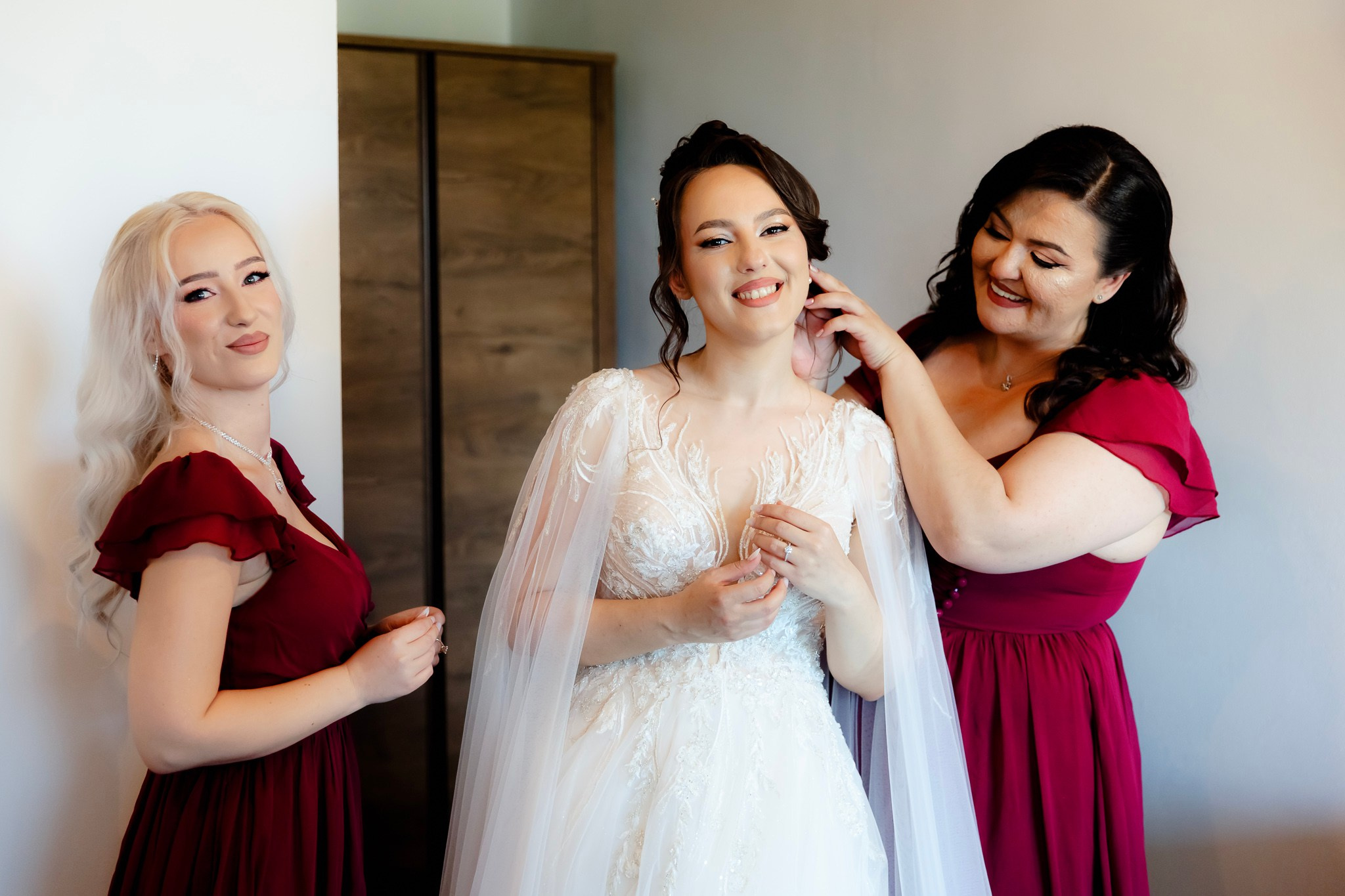 Ioana & Ionuț | Nuntă de poveste la Păstrăvăria Poiana din Mălini județul Suceava. Servicii foto-video profesionale, pentru momente de neuitat