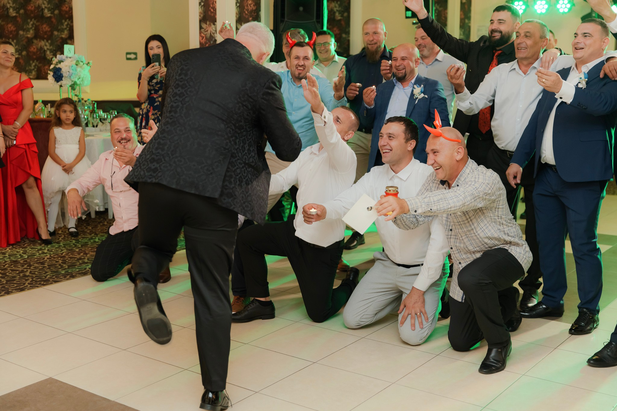 Mihai & Oana. Servicii foto-video profesionale, pentru momente de neuitat