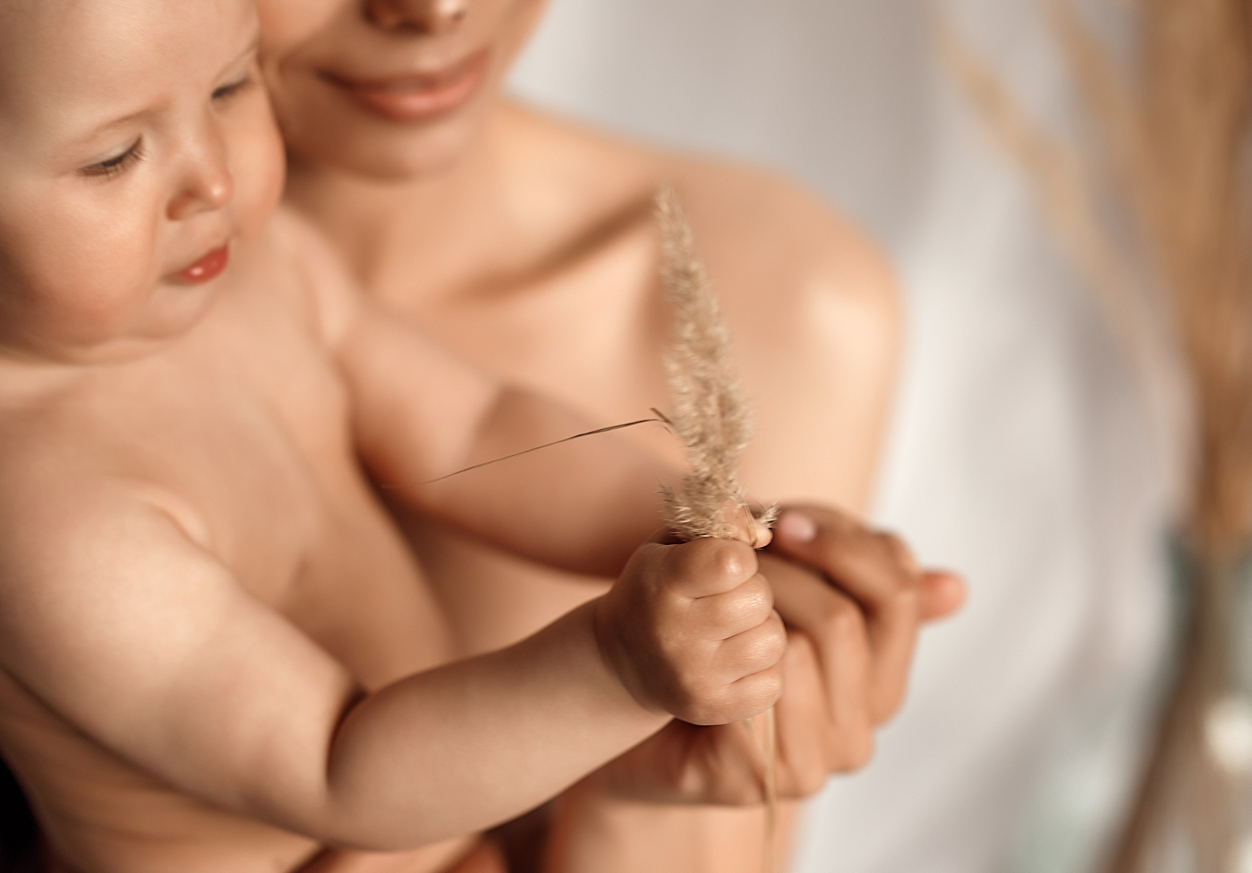 Portafolio de Fotografía Mamá y Yo – Natasha Reev. Natasha Reev Fotógrafa de maternidad en Los Ángeles