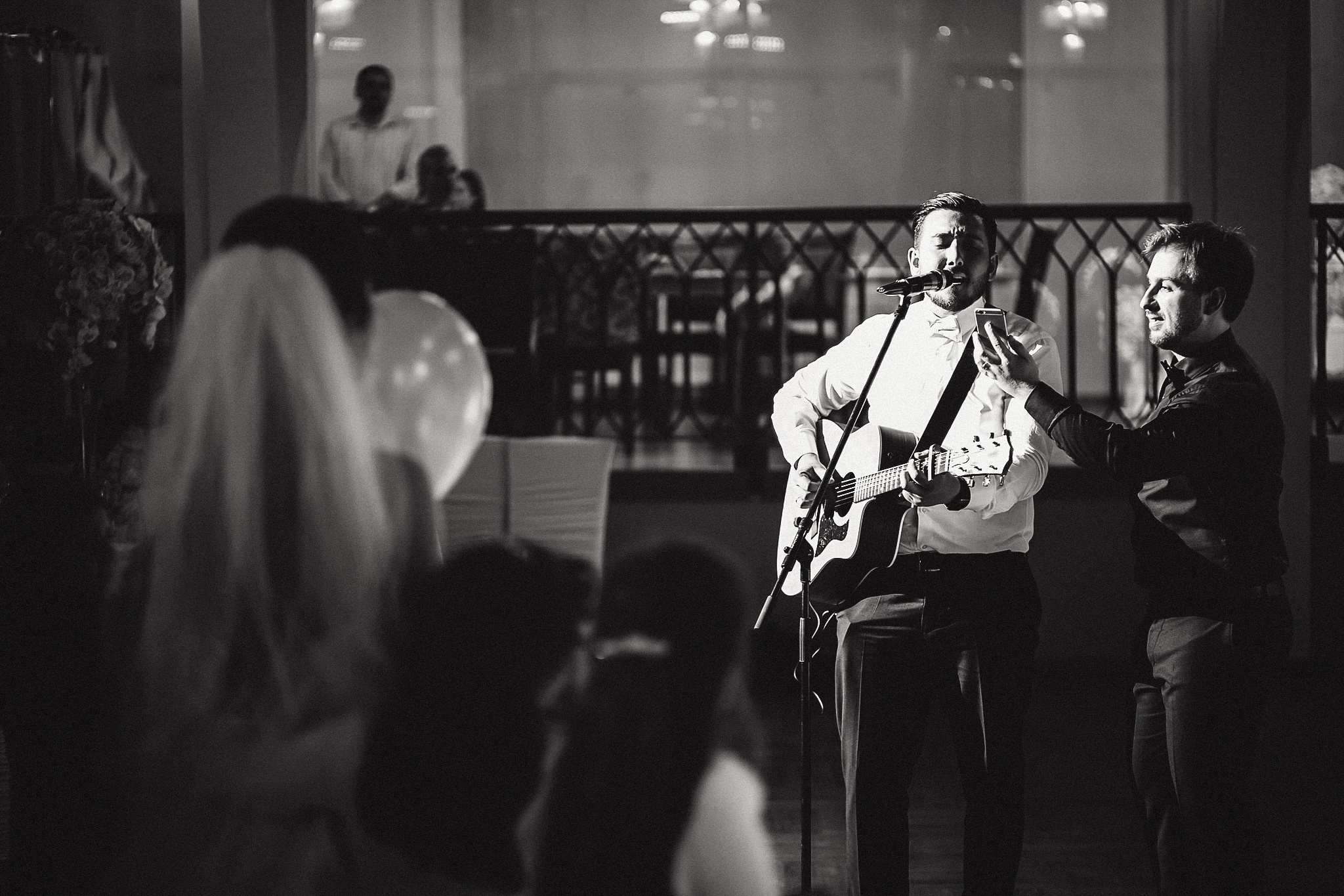 Hochzeitsfotograf aus Düsseldorf. Ted Estos | Fotograf | Düsseldorf · NRW