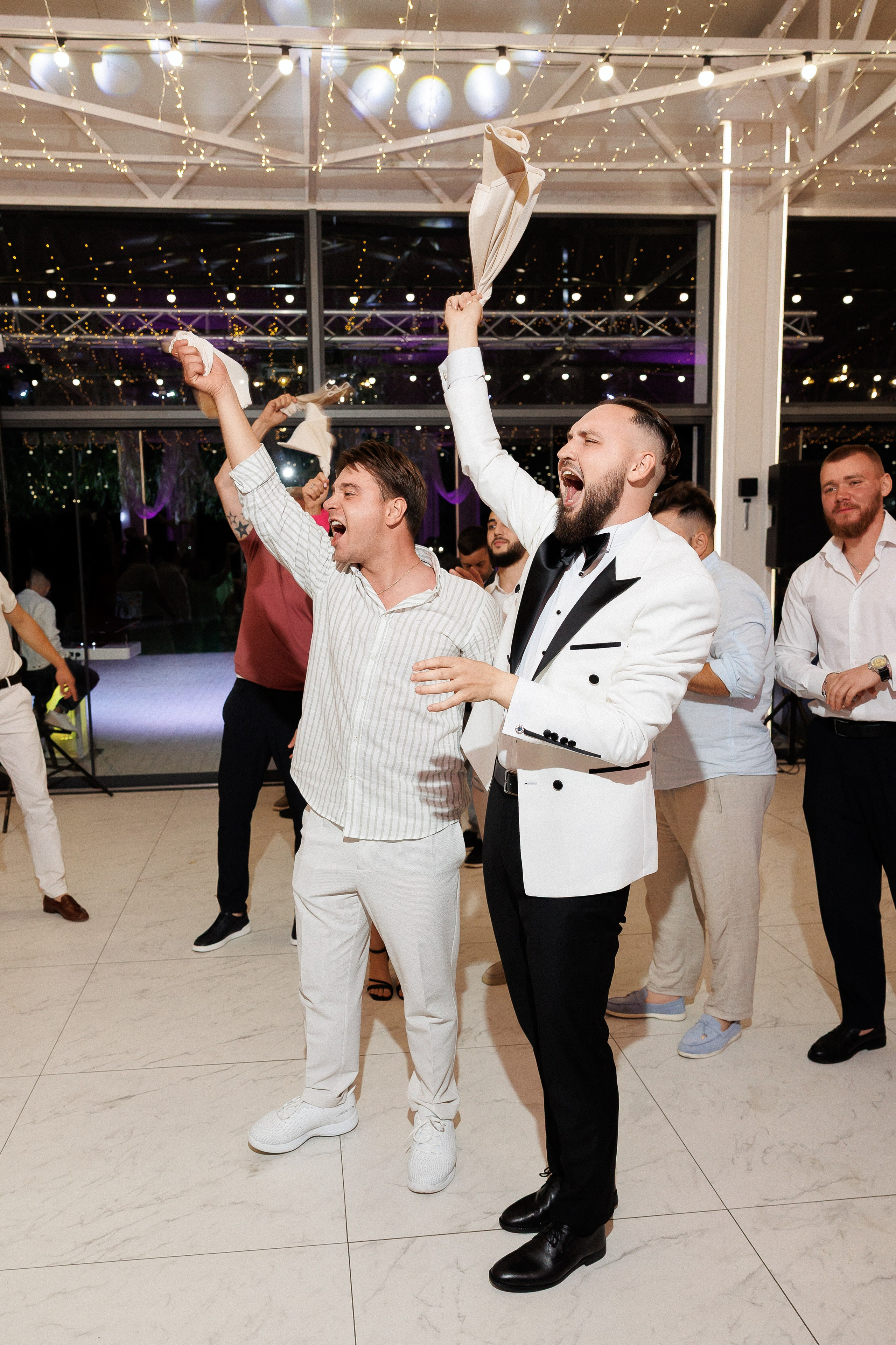 Florin & Corina — Complexul Turistic Costesti — Wedding Day. Servicii Foto și Video 067188353