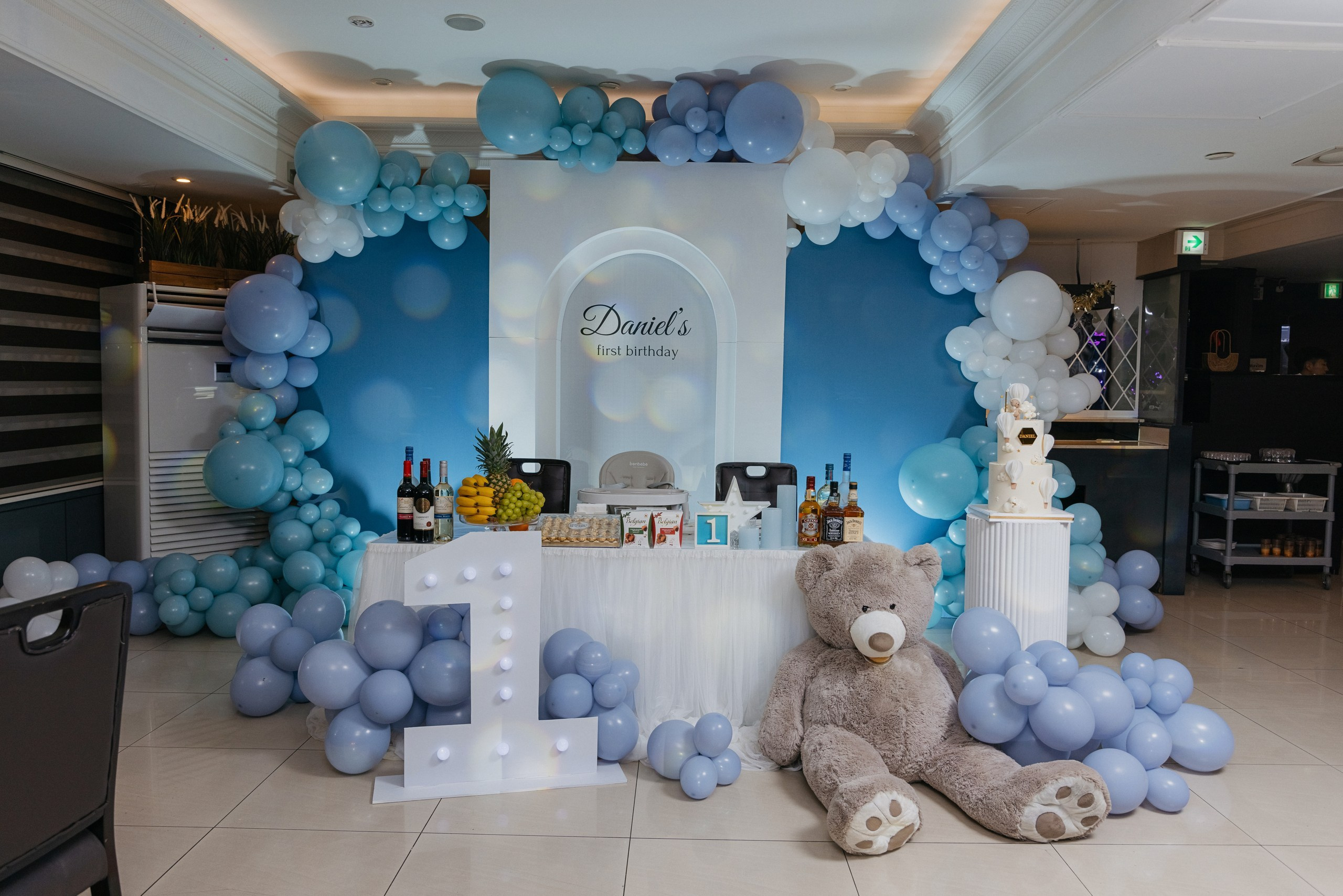 Asyandi, banquets. Narnia Decor Studio