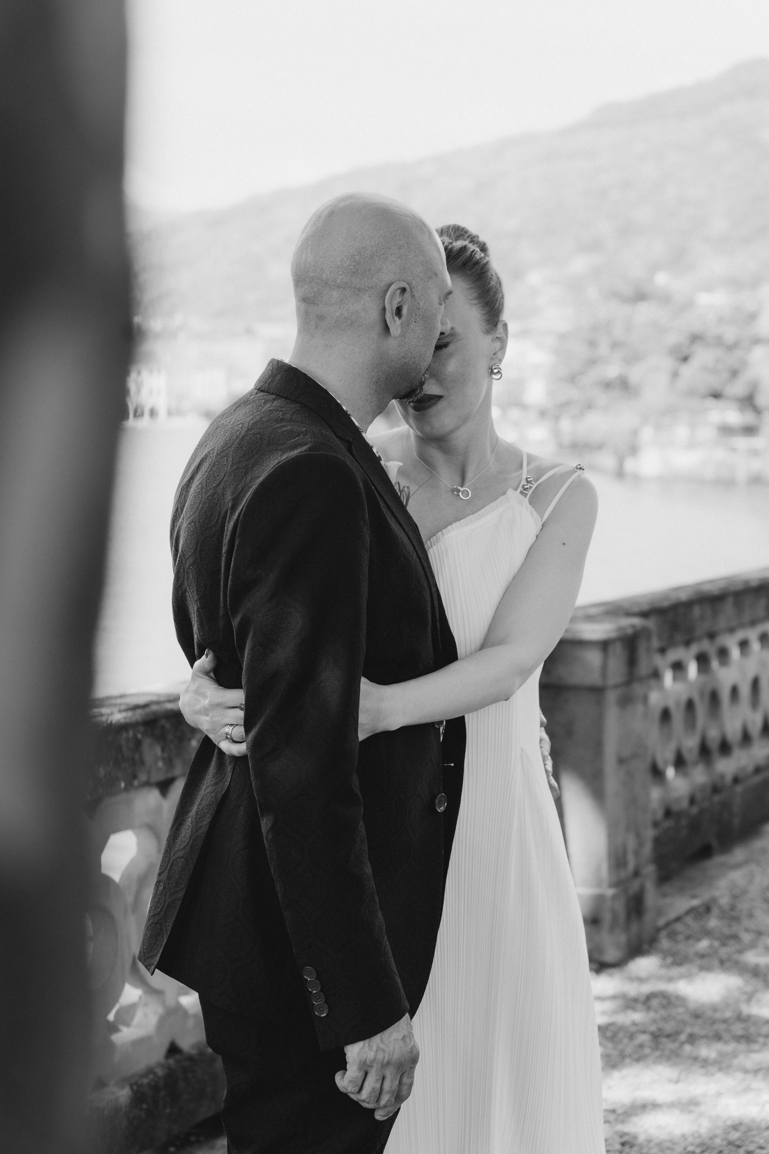 EKATERINA AND CARLO _LAKE MAGGIORE. PHOTOGRAPHER IN ITALY