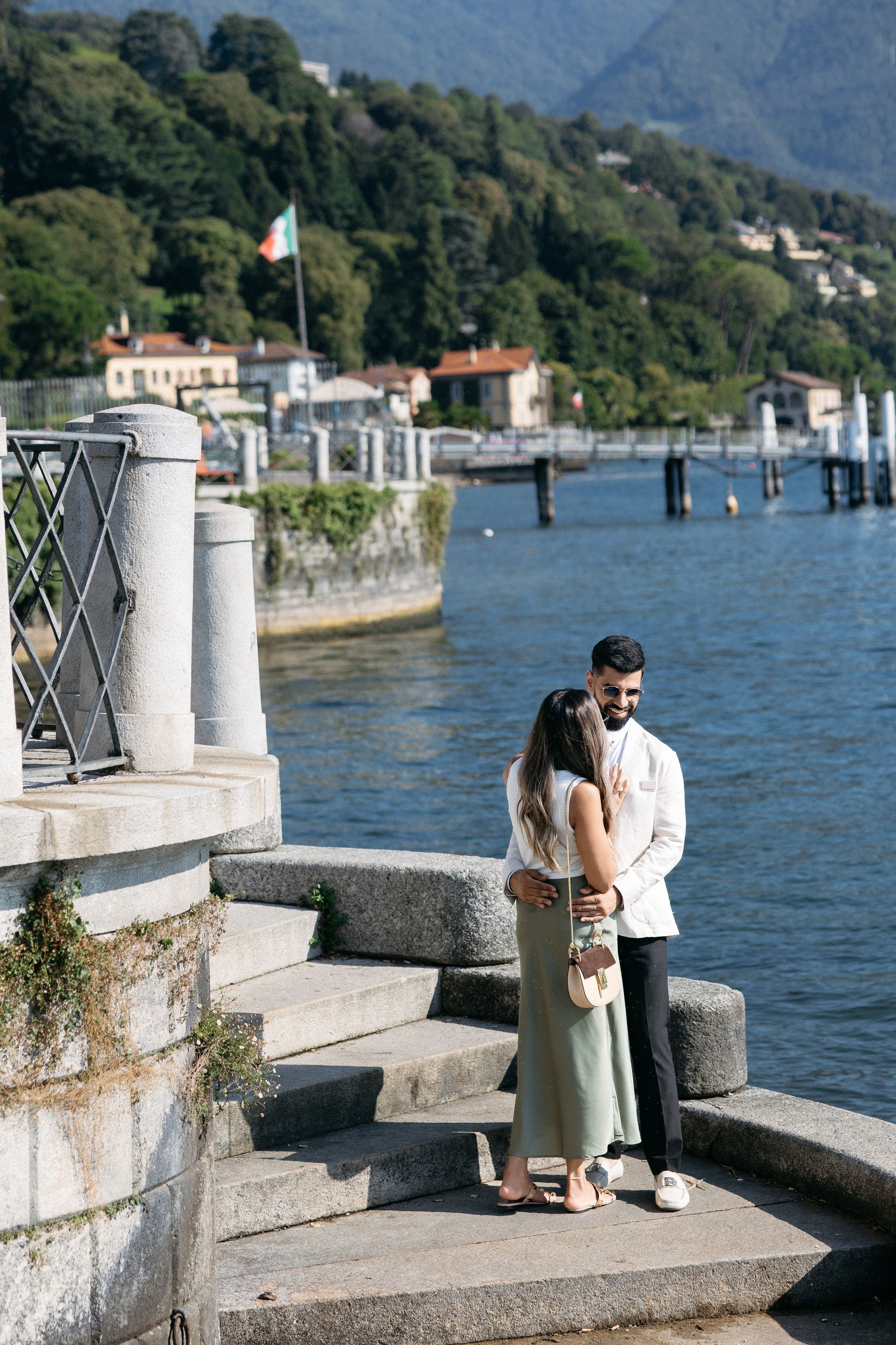 She said yes 💍. Wedding photographer in Italy