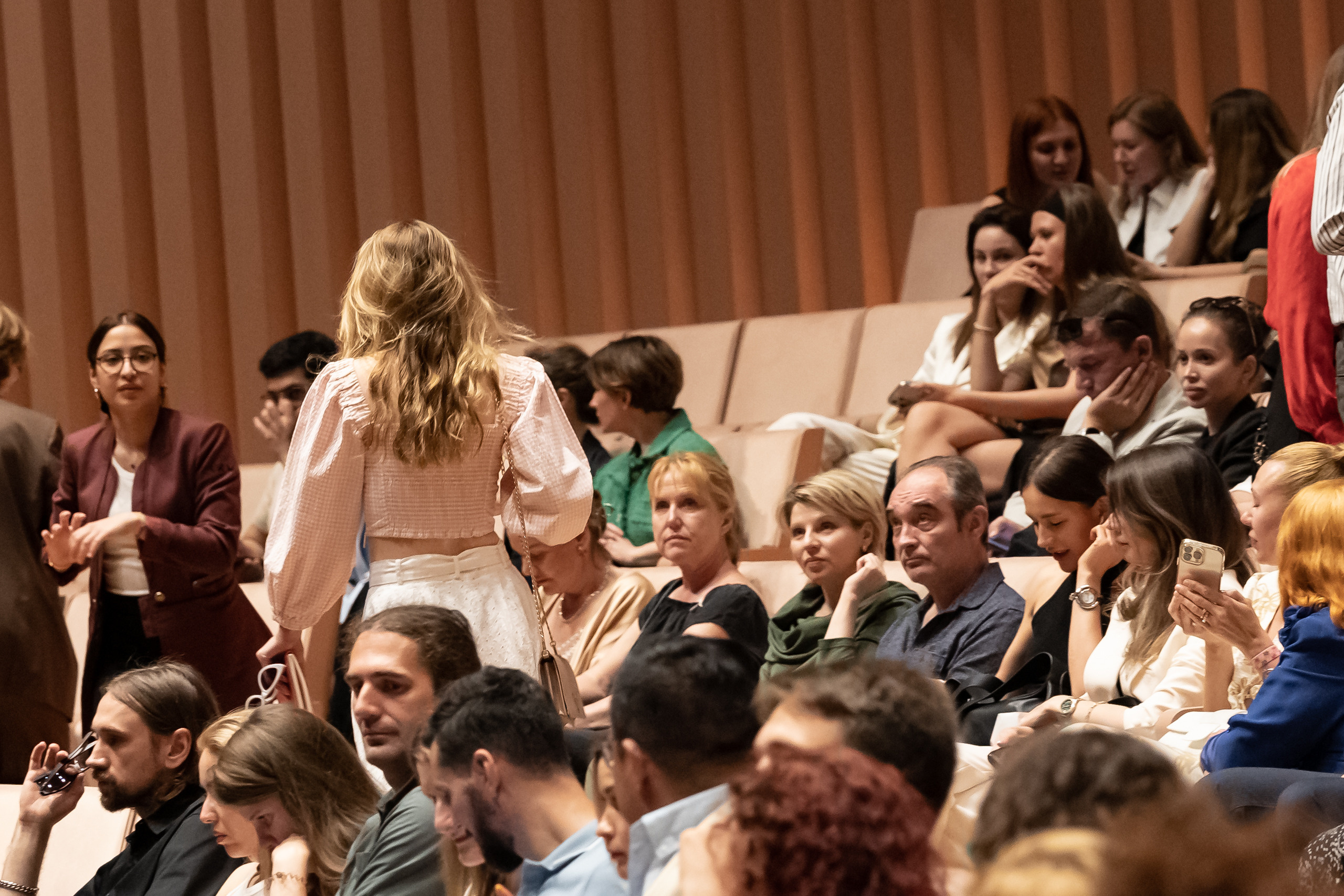 Theatre. Alex Leonidov — Photographer