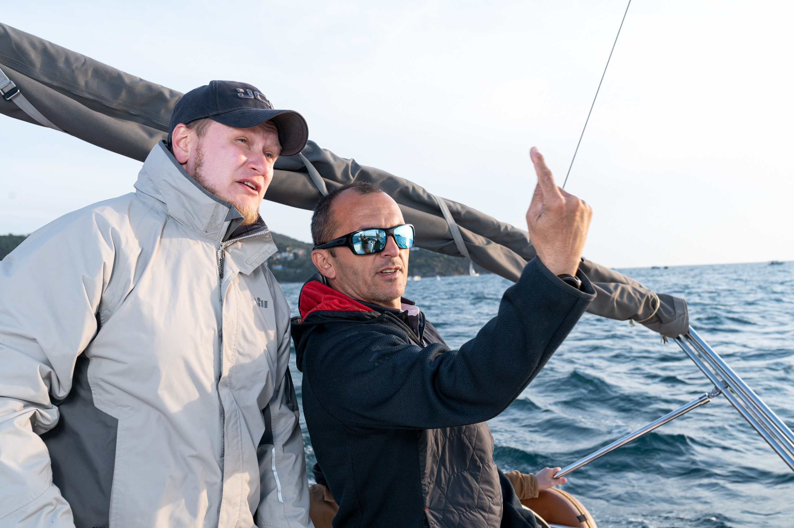 Yachting with friends. Alex Leonidov — Photographer