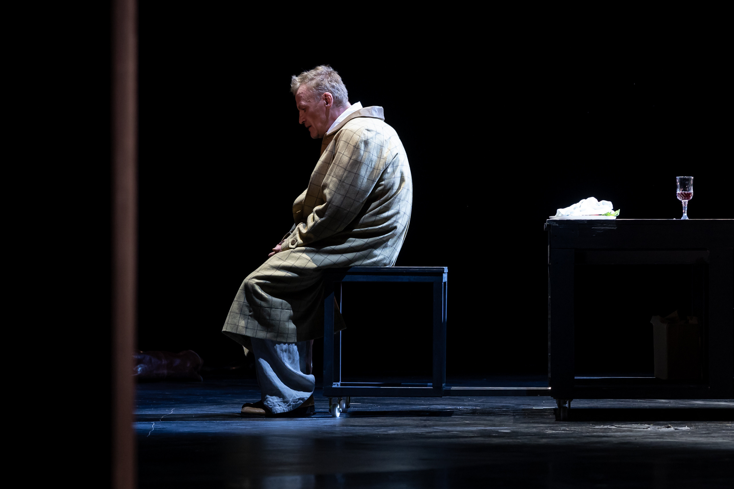 Theatre. Alex Leonidov — Photographer