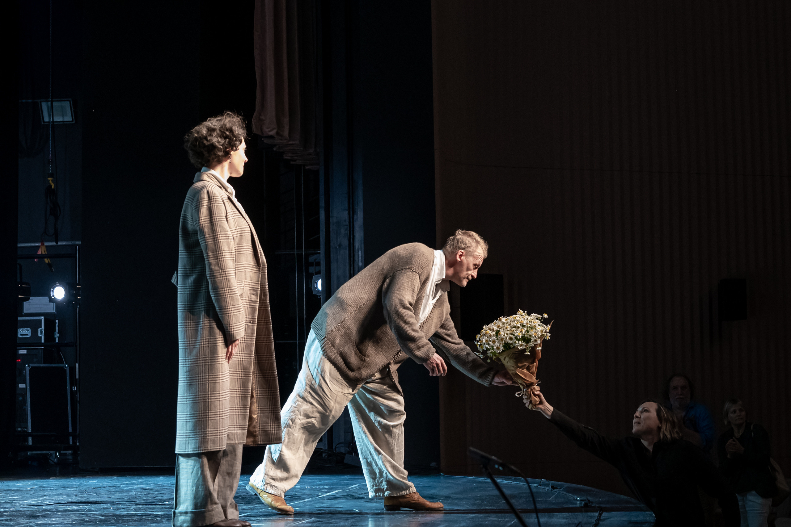 Theatre. Alex Leonidov — Photographer