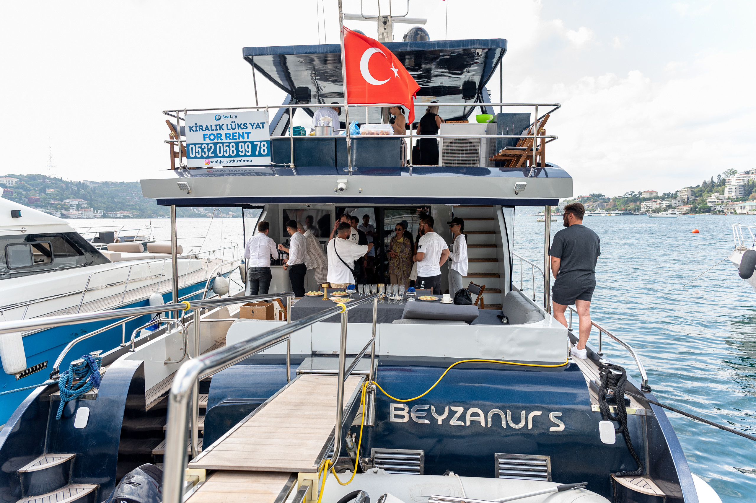 Yacht cooking event. Alex Leonidov — Photographer