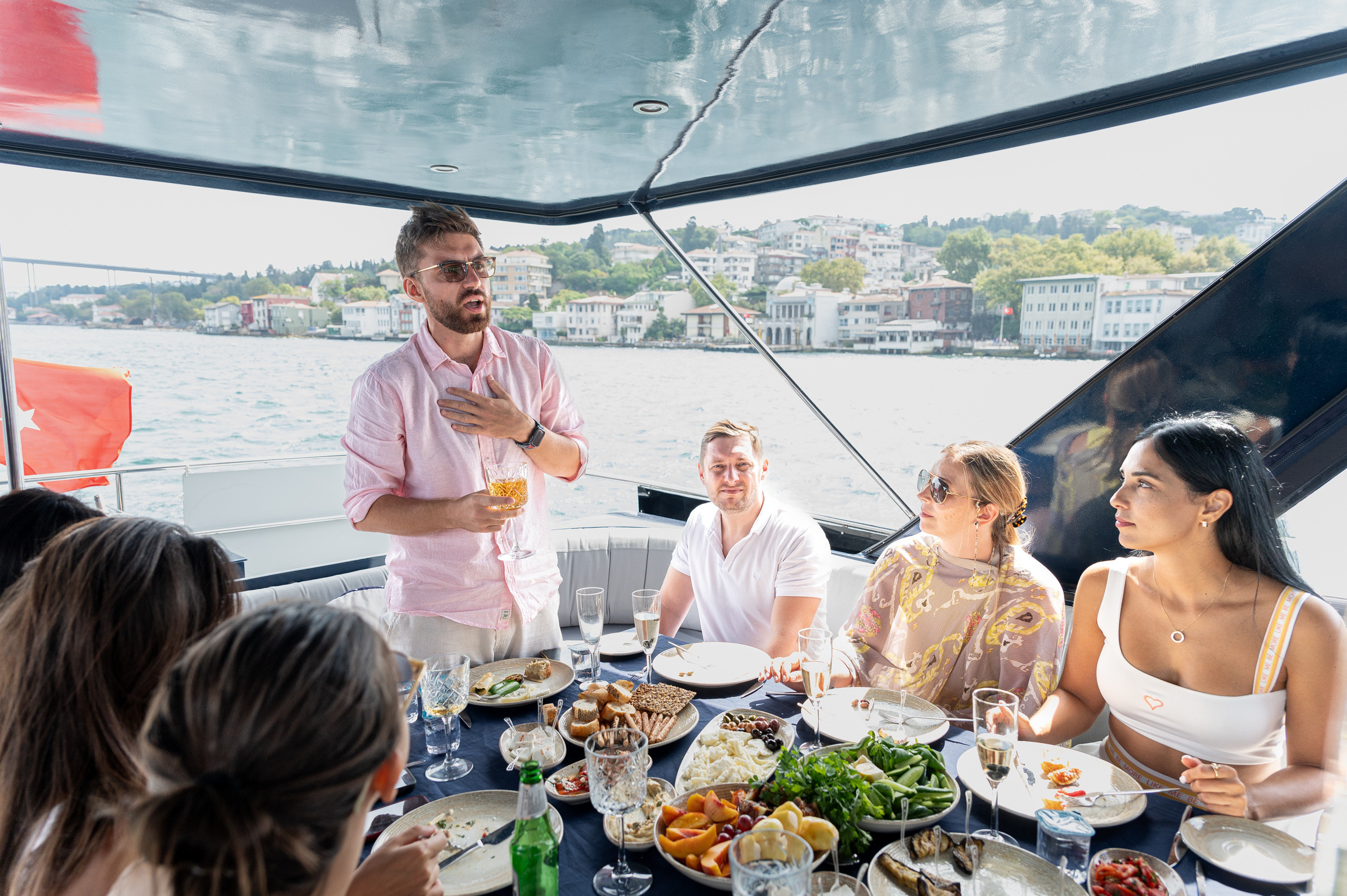 Yacht cooking event. Alex Leonidov — Photographer