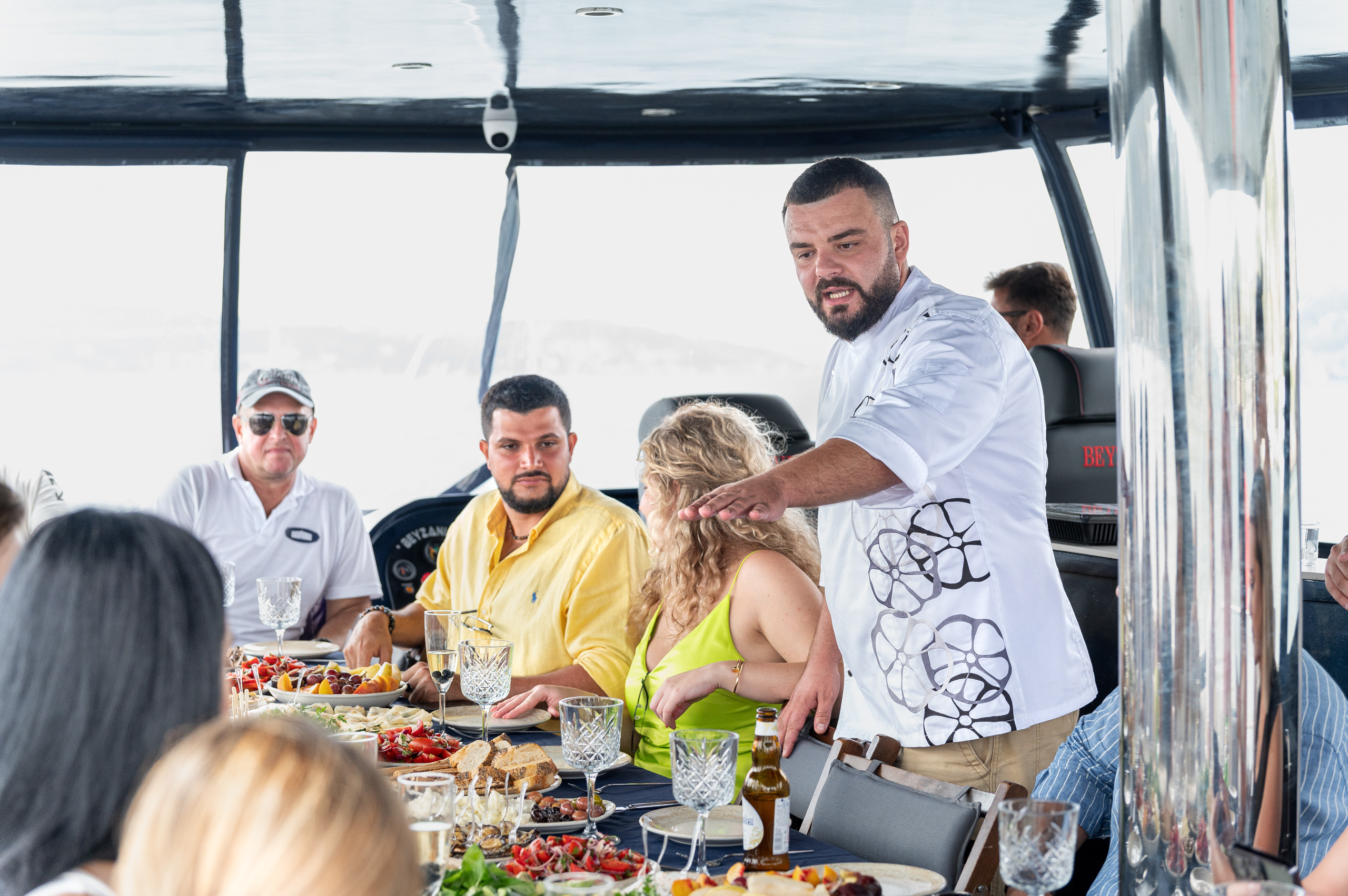 Yacht cooking event. Alex Leonidov — Photographer