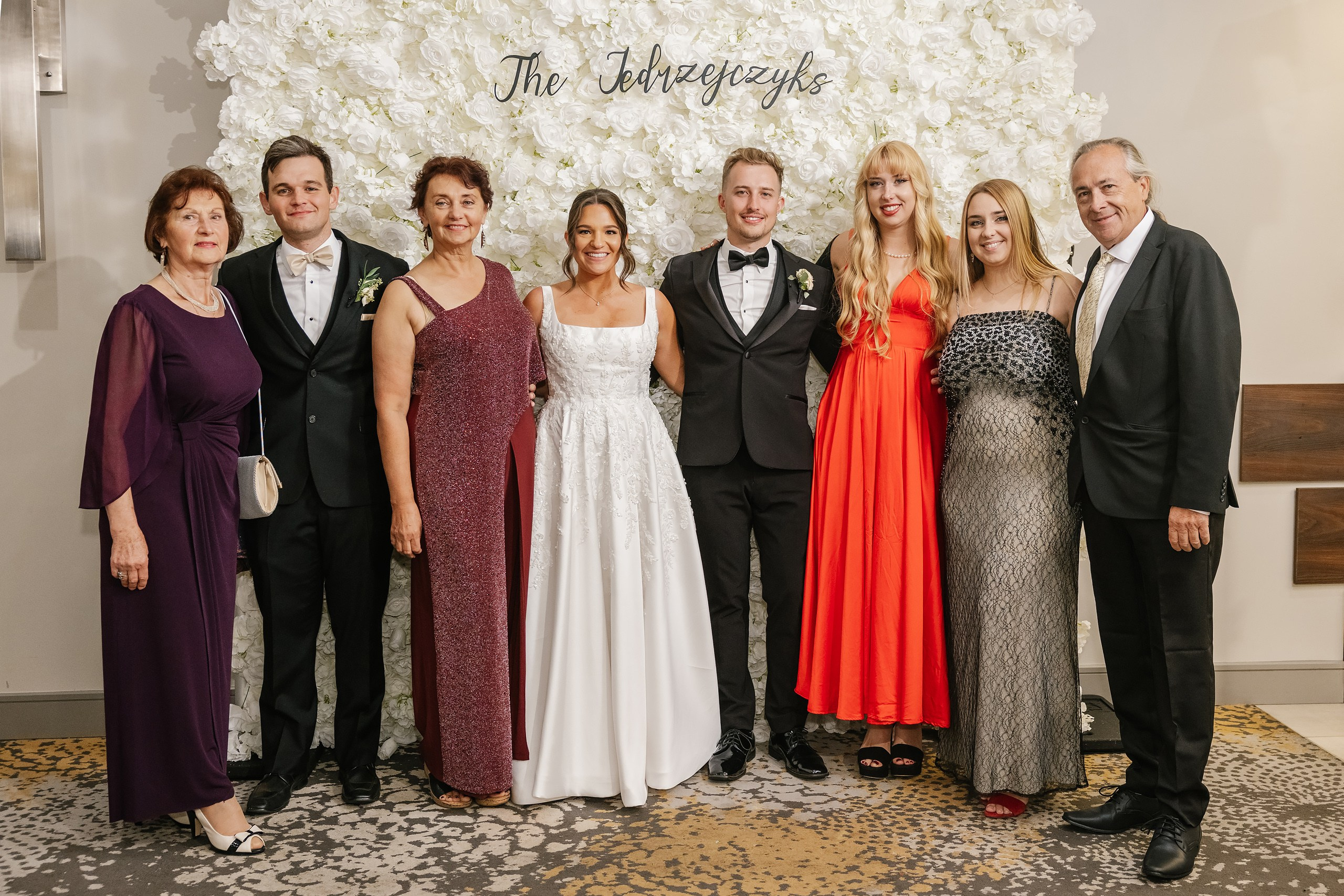 09.06.2025 Wedding. Wedding family event photographer in Chicago Nick Yushevich