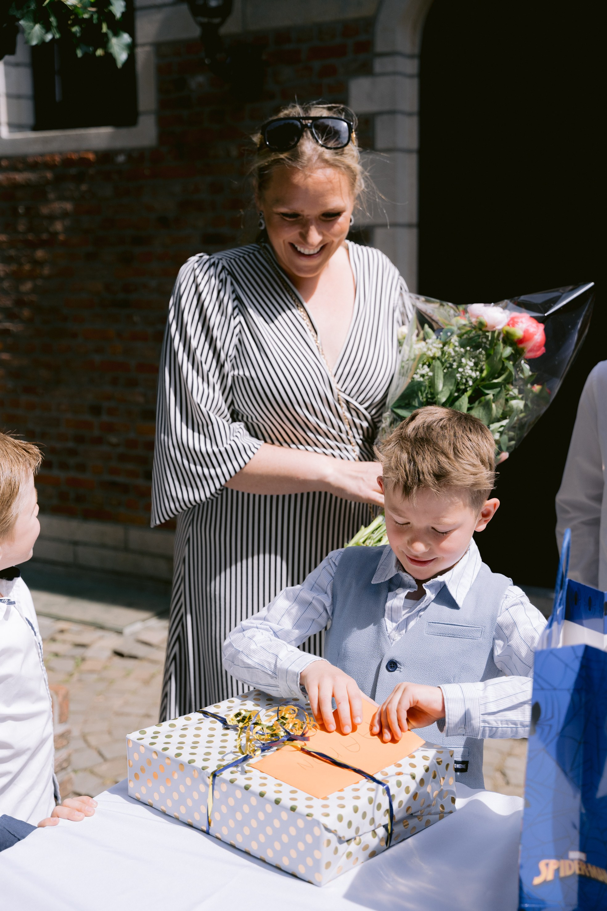 Mijn Eerste Communie. Little Birdie – Jouw familie- en huwelijksfotograaf in België en daarbuiten