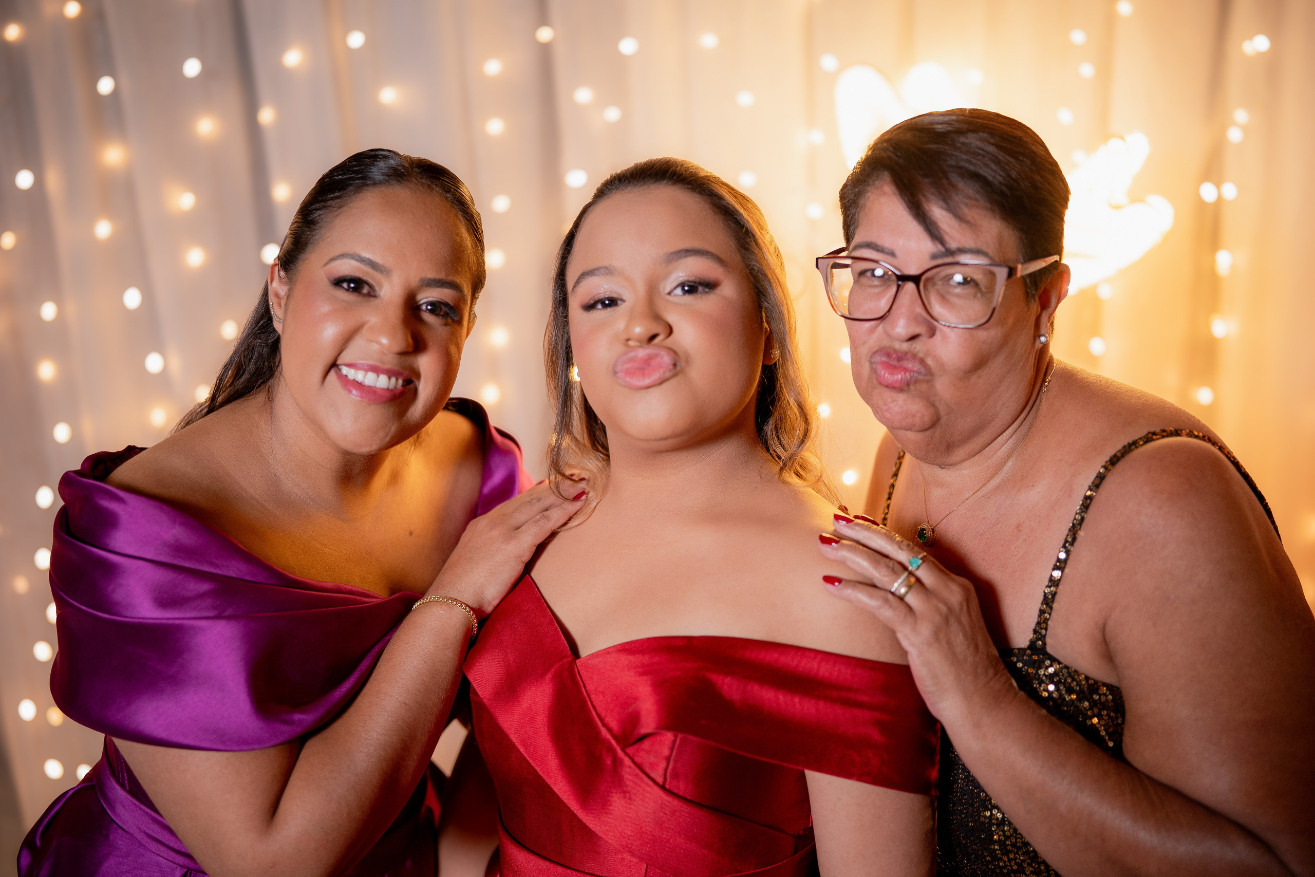 Isabela — 15 anos Buffet Talita Rodrigues / Piratininga — SP. Robson Colaço