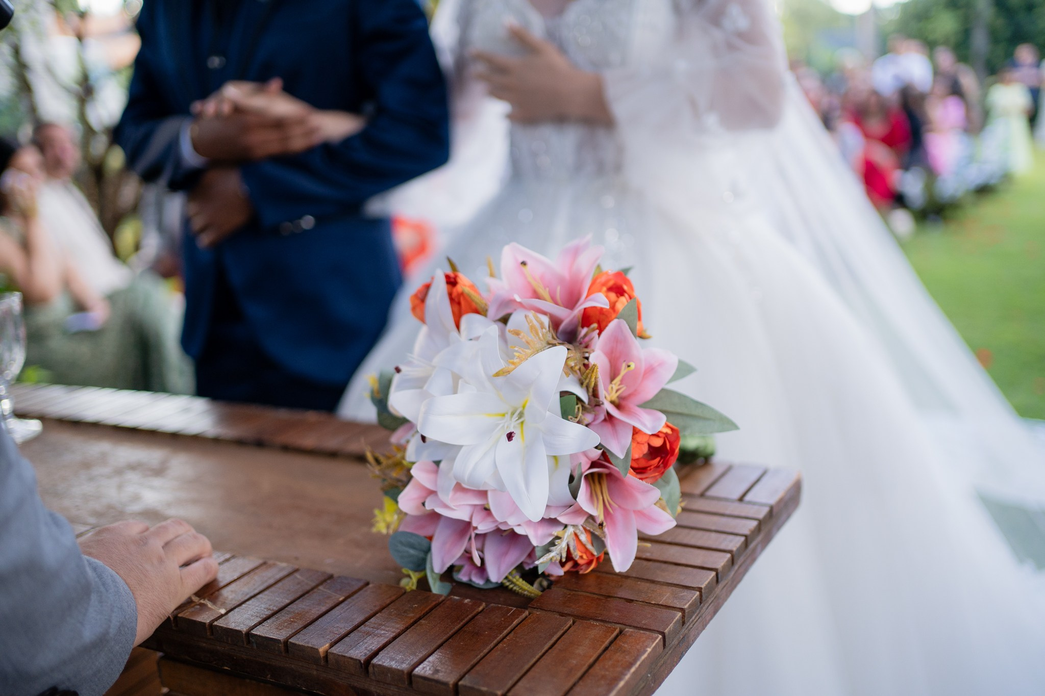 Larissa & Vinicius — Espaço Faveral / Aararaquara. Robson Colaço
