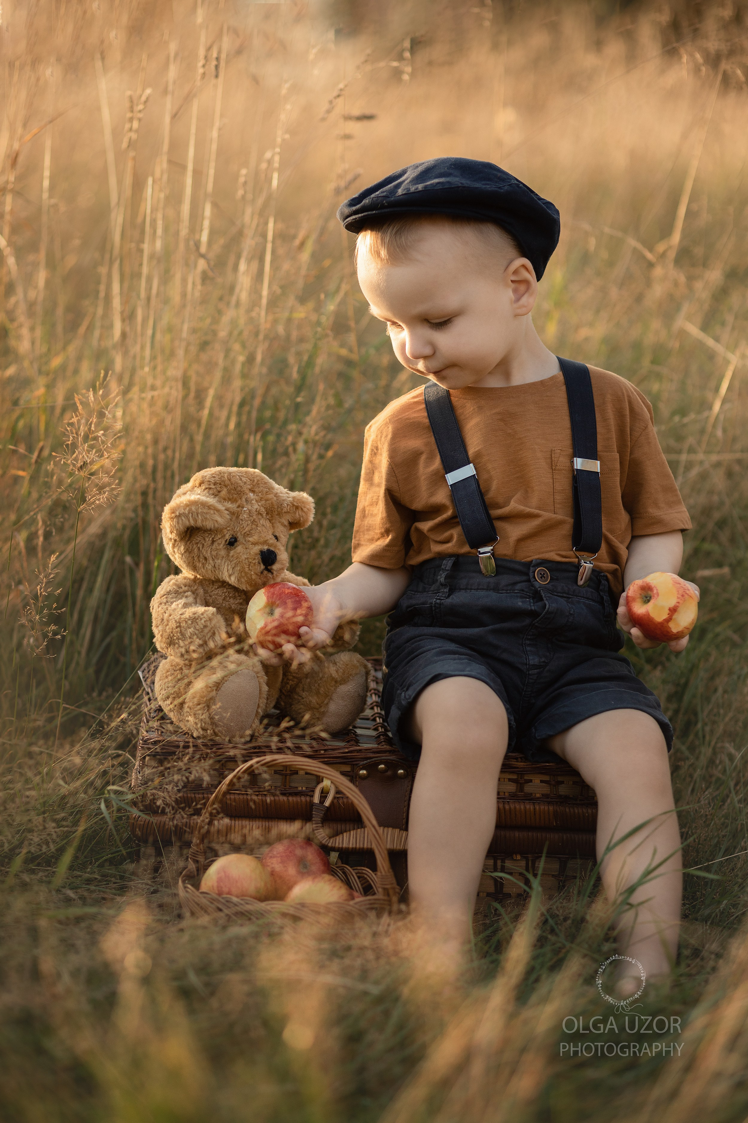 Fine ART Photography. Stevenage, Hertfordshire family, maternity and newborn photographer