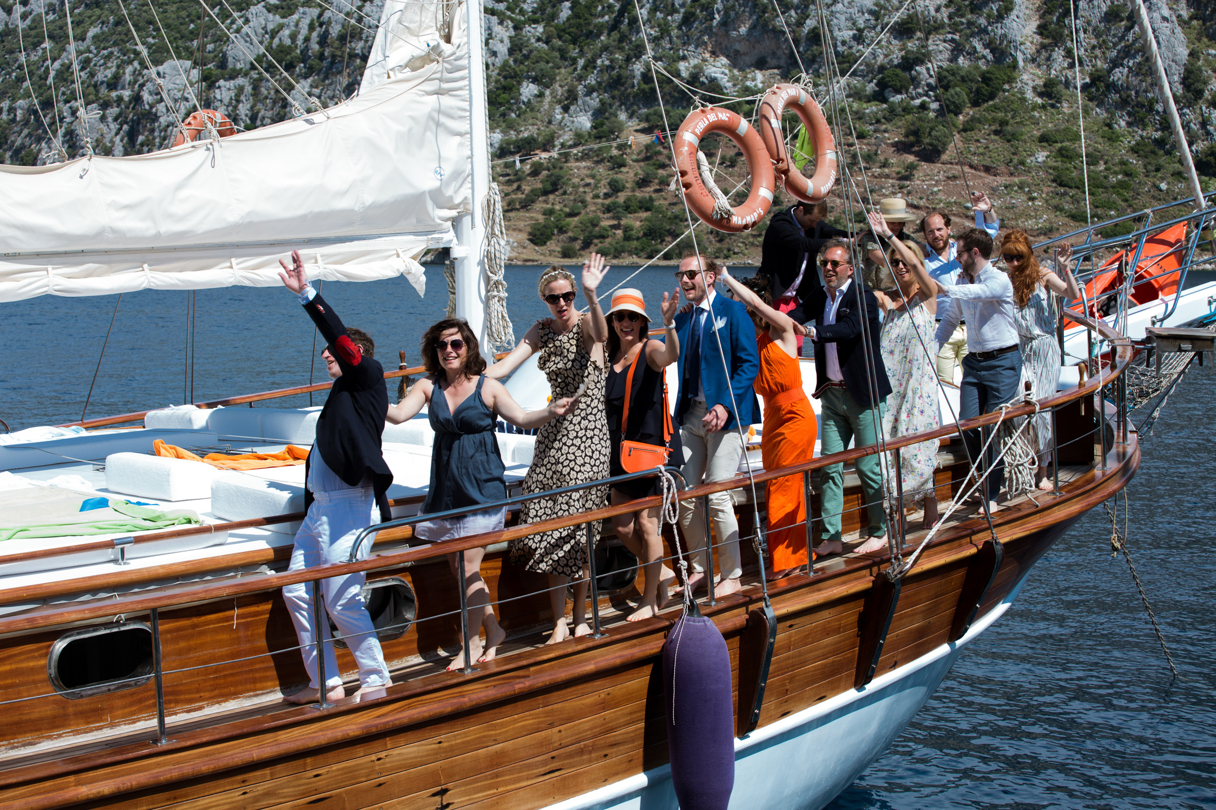 Вечеринка друзей и свадьба на острове. Фотограф в Каппадокии / Julia Ganch