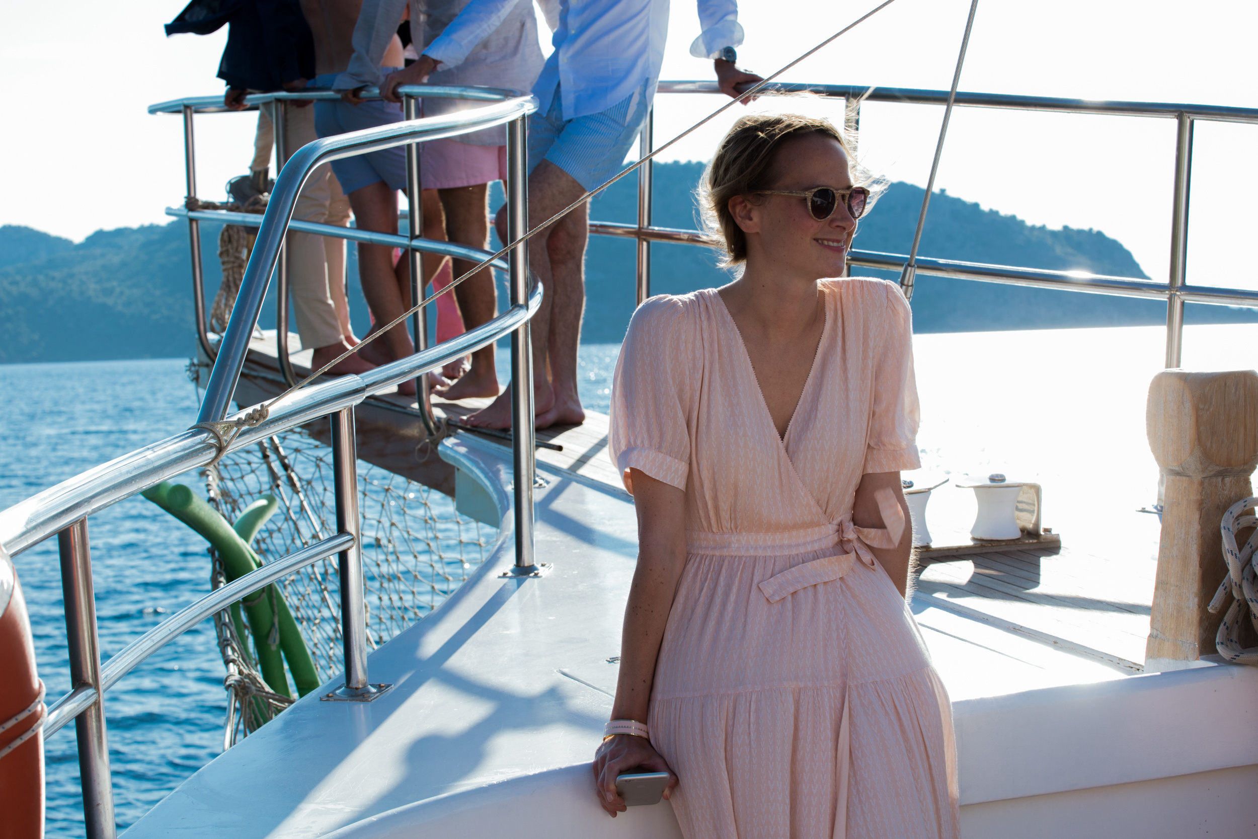 Вечеринка друзей и свадьба на острове. Фотограф в Каппадокии / Julia Ganch