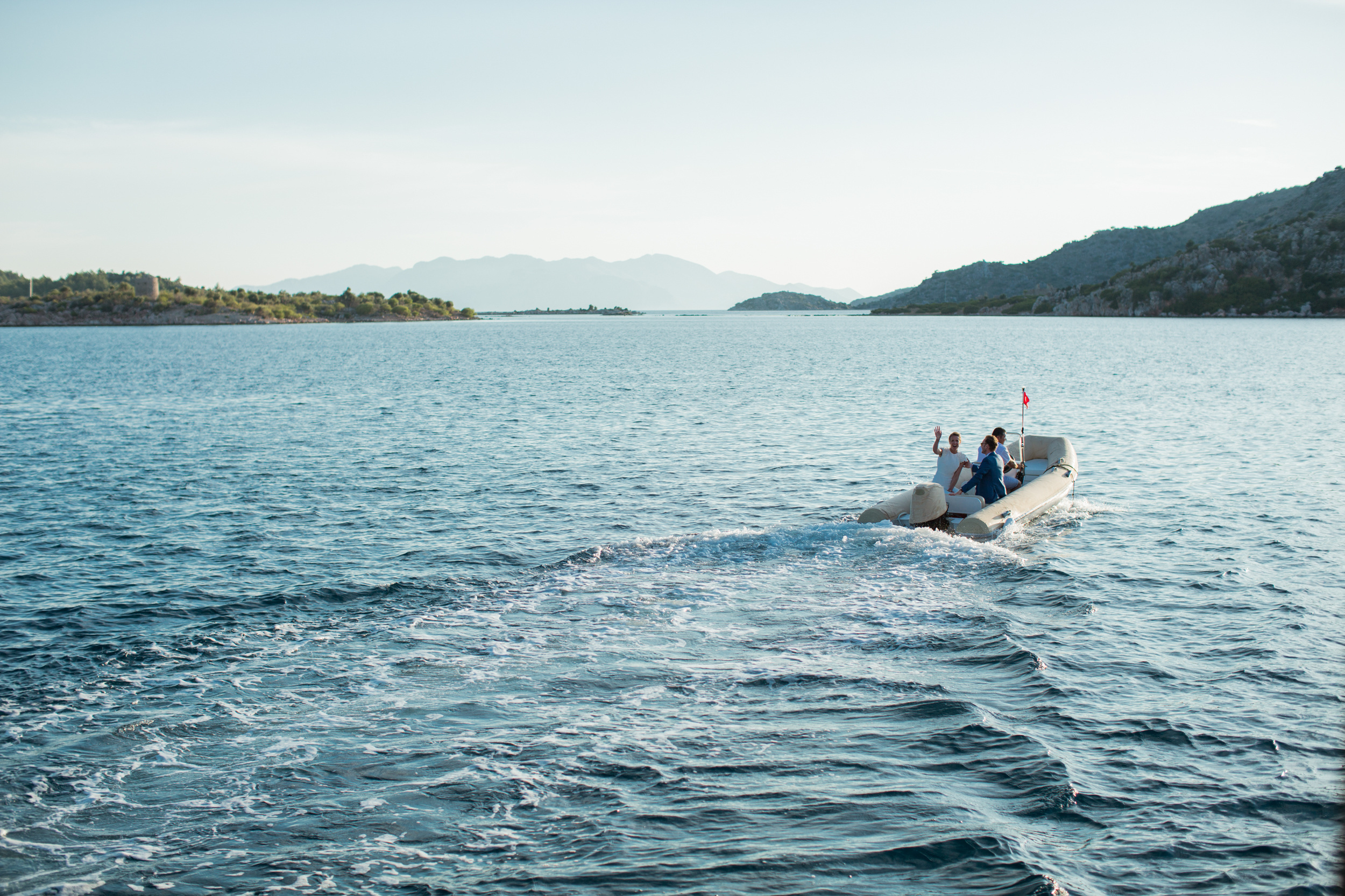 Вечеринка друзей и свадьба на острове. Фотограф в Каппадокии / Julia Ganch