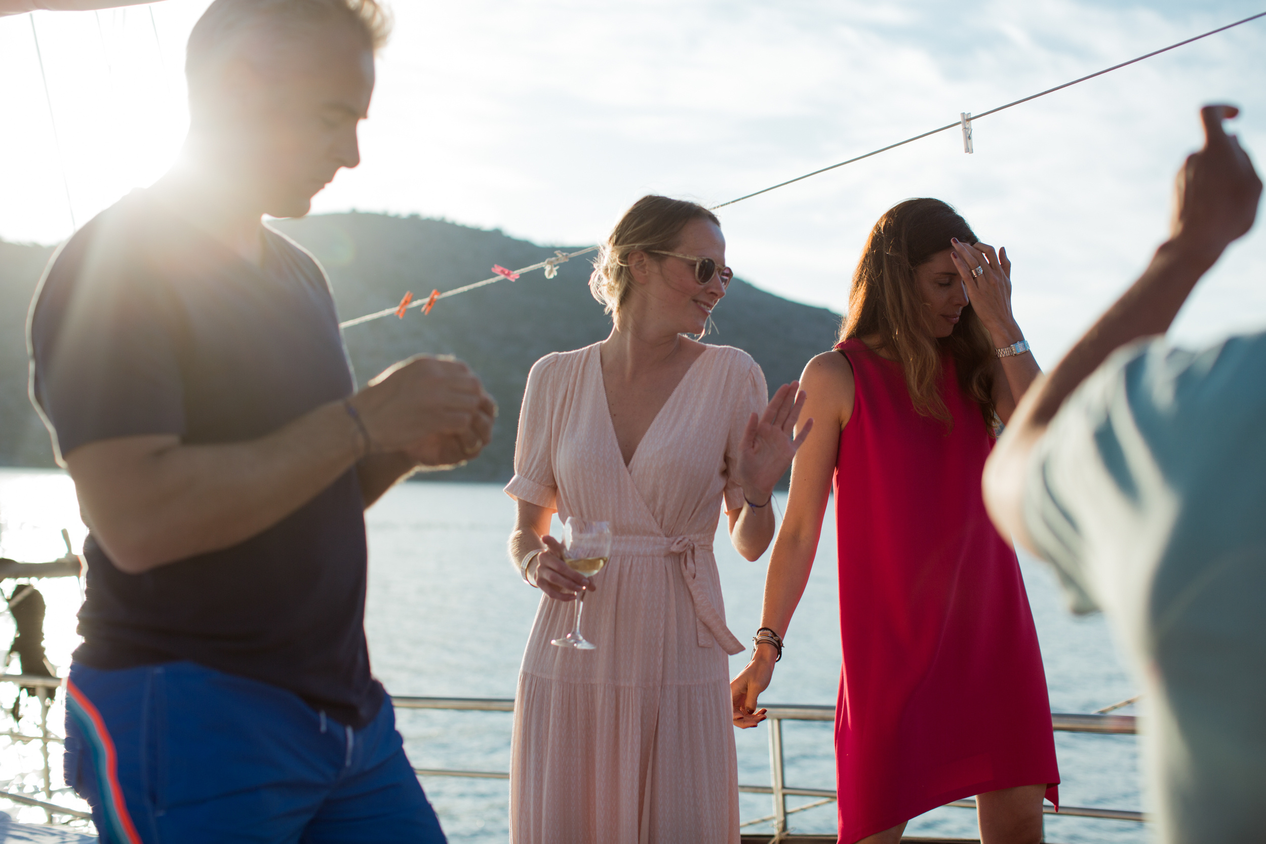 Вечеринка друзей и свадьба на острове. Фотограф в Каппадокии / Julia Ganch