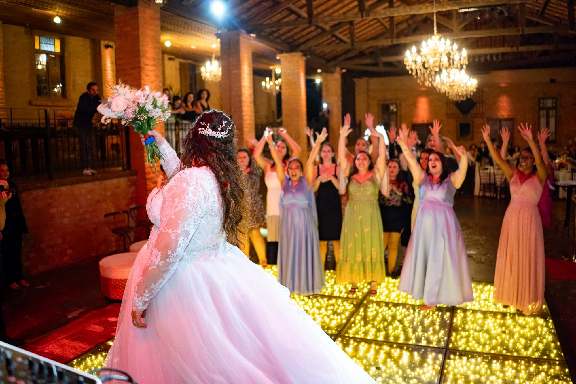 Casamento Geo e Renan — Igreja e Alvorada. Fotógrafo de casamento e Filmmaker de casamento