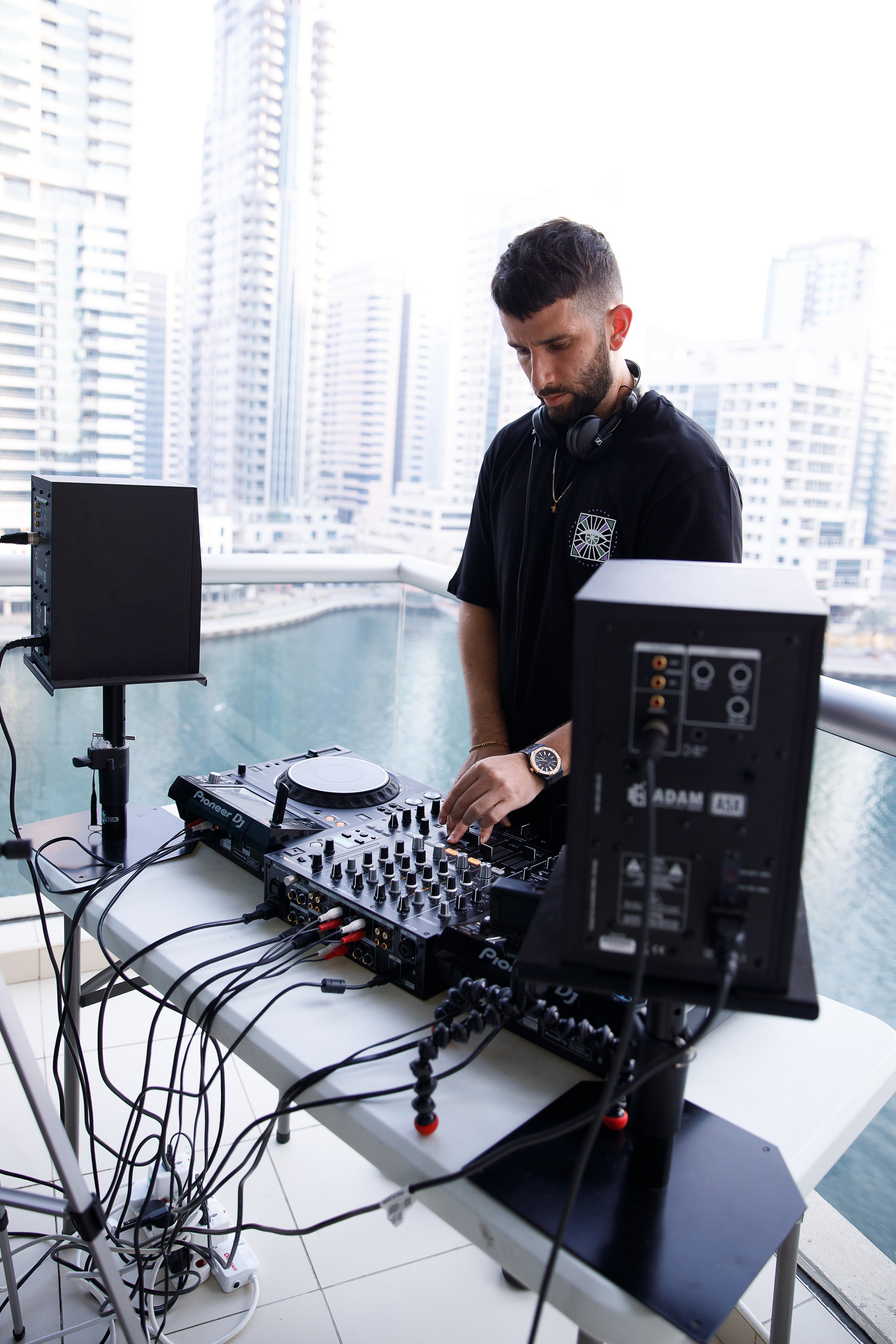 DJ. Photographer Anna Curly | Weddings and Events in Dubai