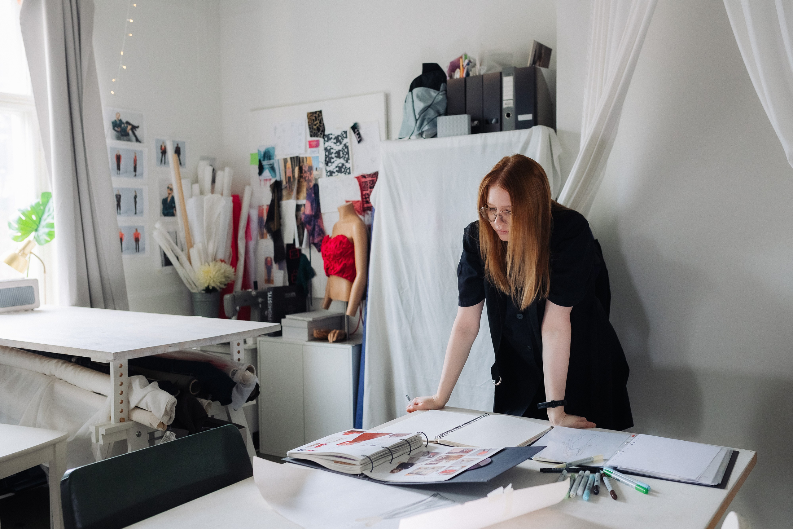 Atelier. Valokuvaaja Lahti, Helsinki Elena Salonen