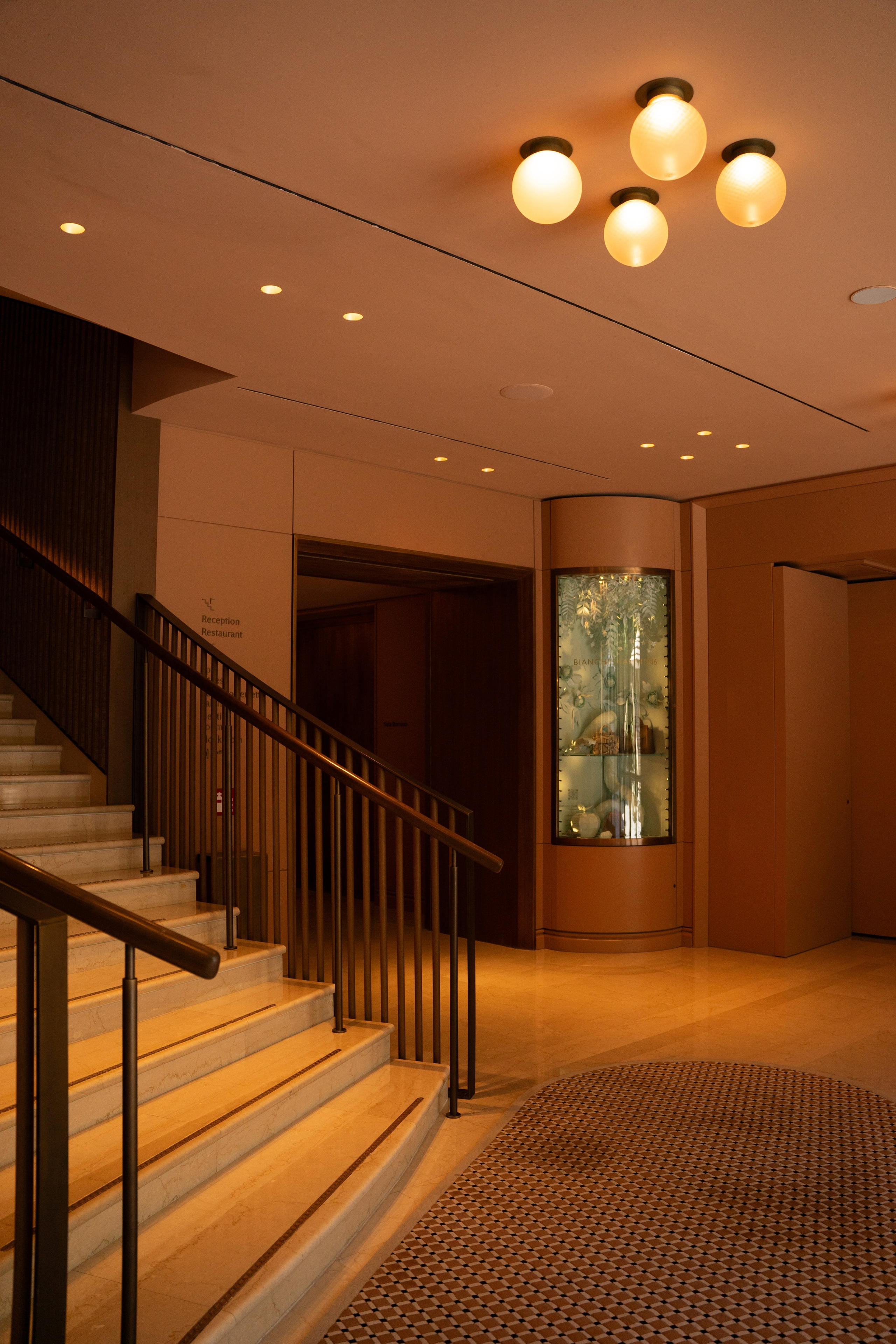 Four Seasons Milan. Hotel and travel photographer