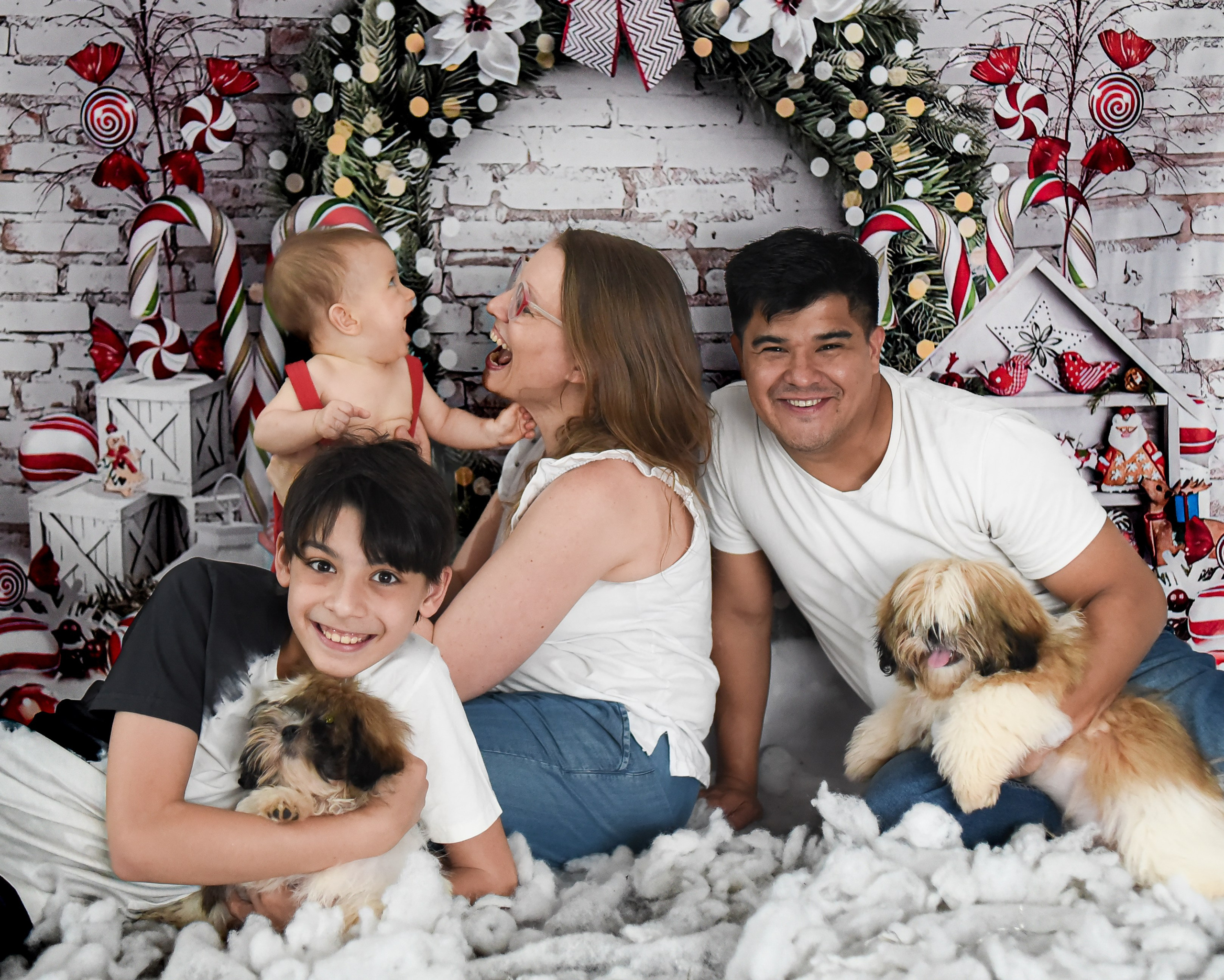 Sesión Navideña de Faustino, Octavio y Familia. Fotografo de casamiento en misiones y fotógrafo de familia  Posadas
