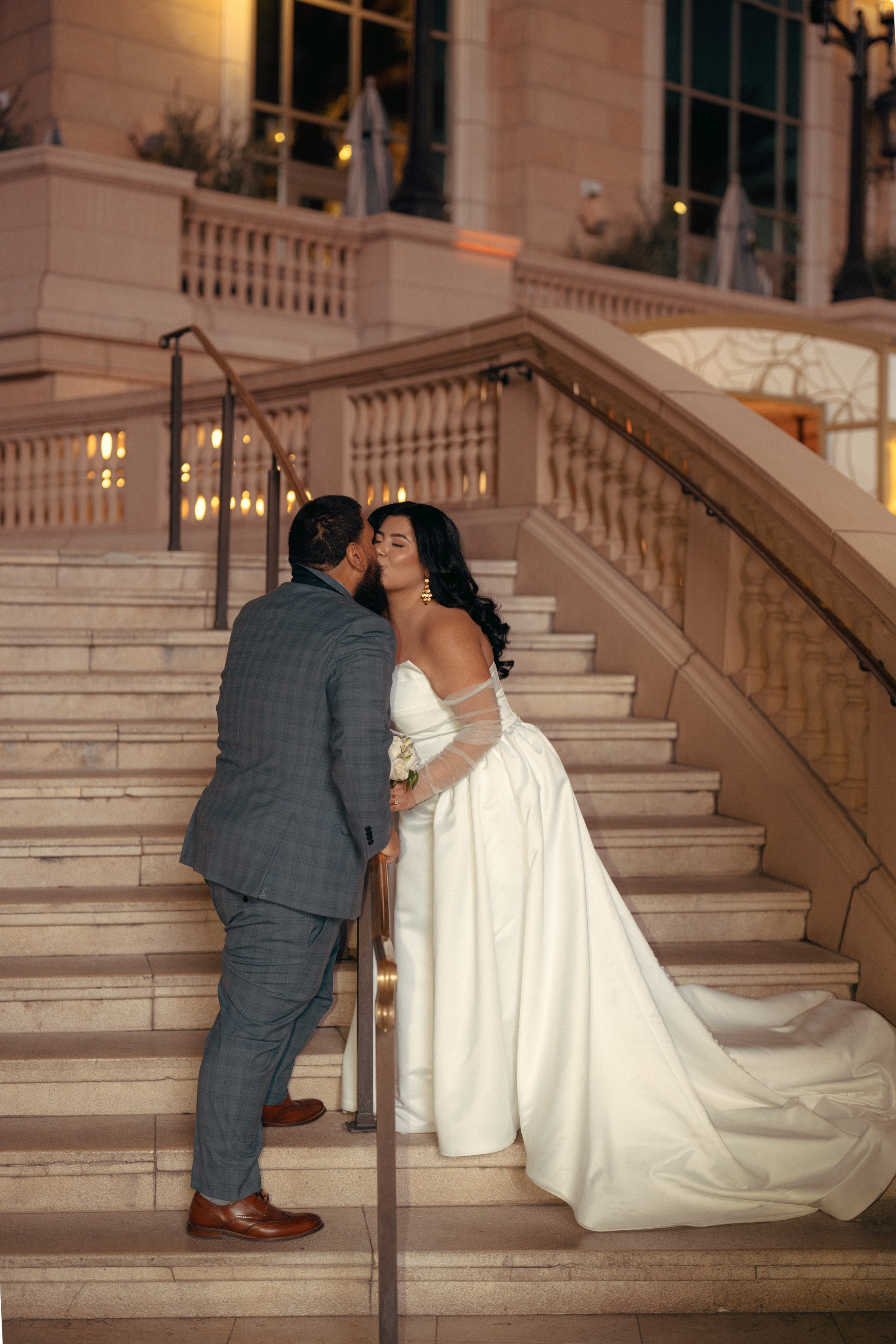 Miriam&Tino. Wedding & elopement photographer Viktoriya Kravtsov. Las Vegas