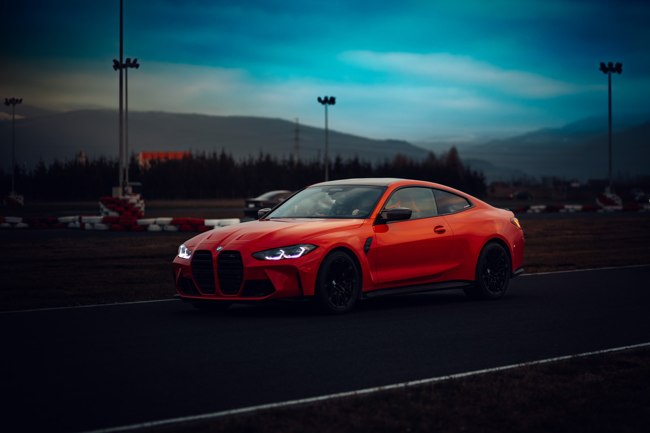 Masini. Ionut Brehuescu — Fotograf