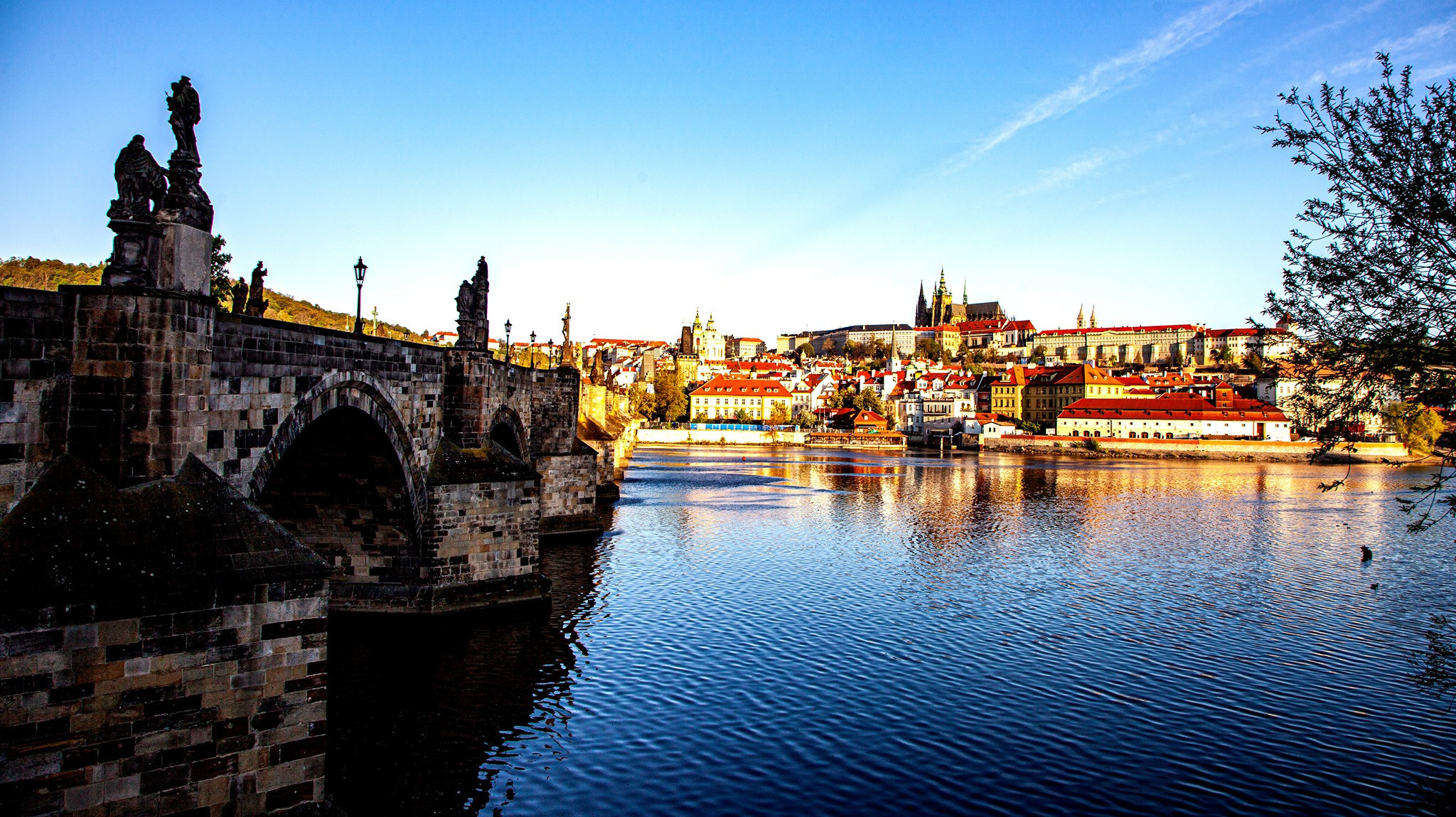 77.Prague.Covid-19. Путешествия в формате 360......