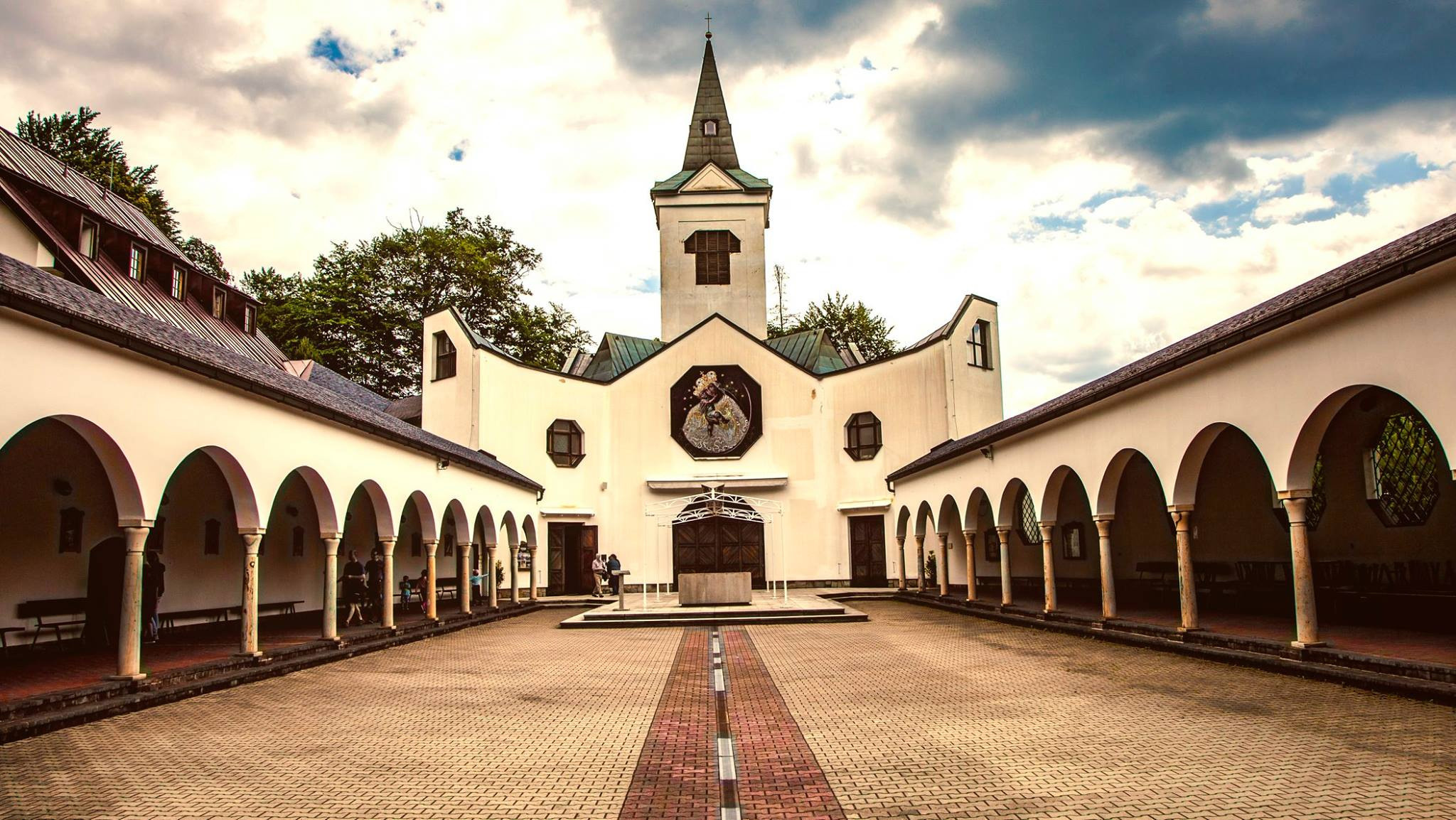 27.Praha — Drnholec — Jeseniky. Путешествия в формате 360......