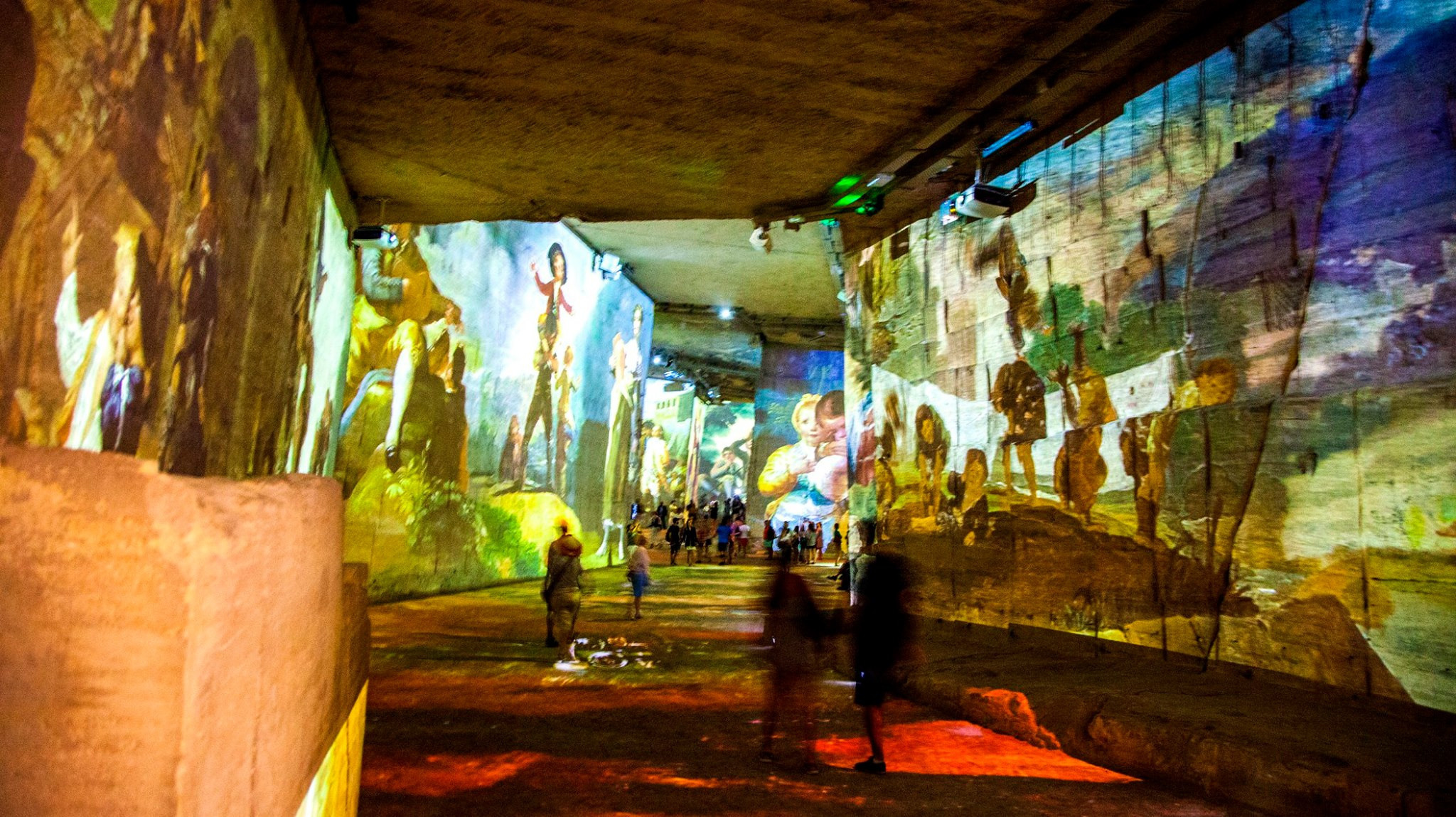 38.France 4/7-8/7/2018.Carrières de Lumières. Путешествия в формате 360......