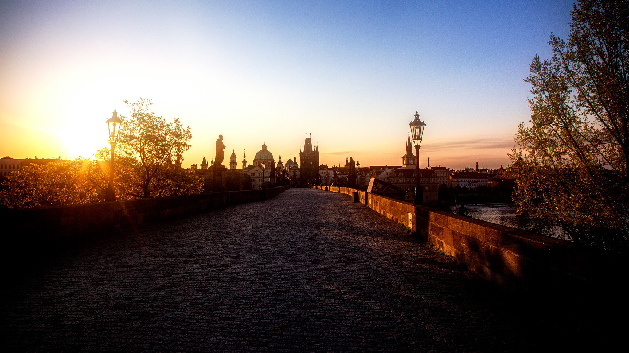 77.Prague.Covid-19. Путешествия в формате 360......