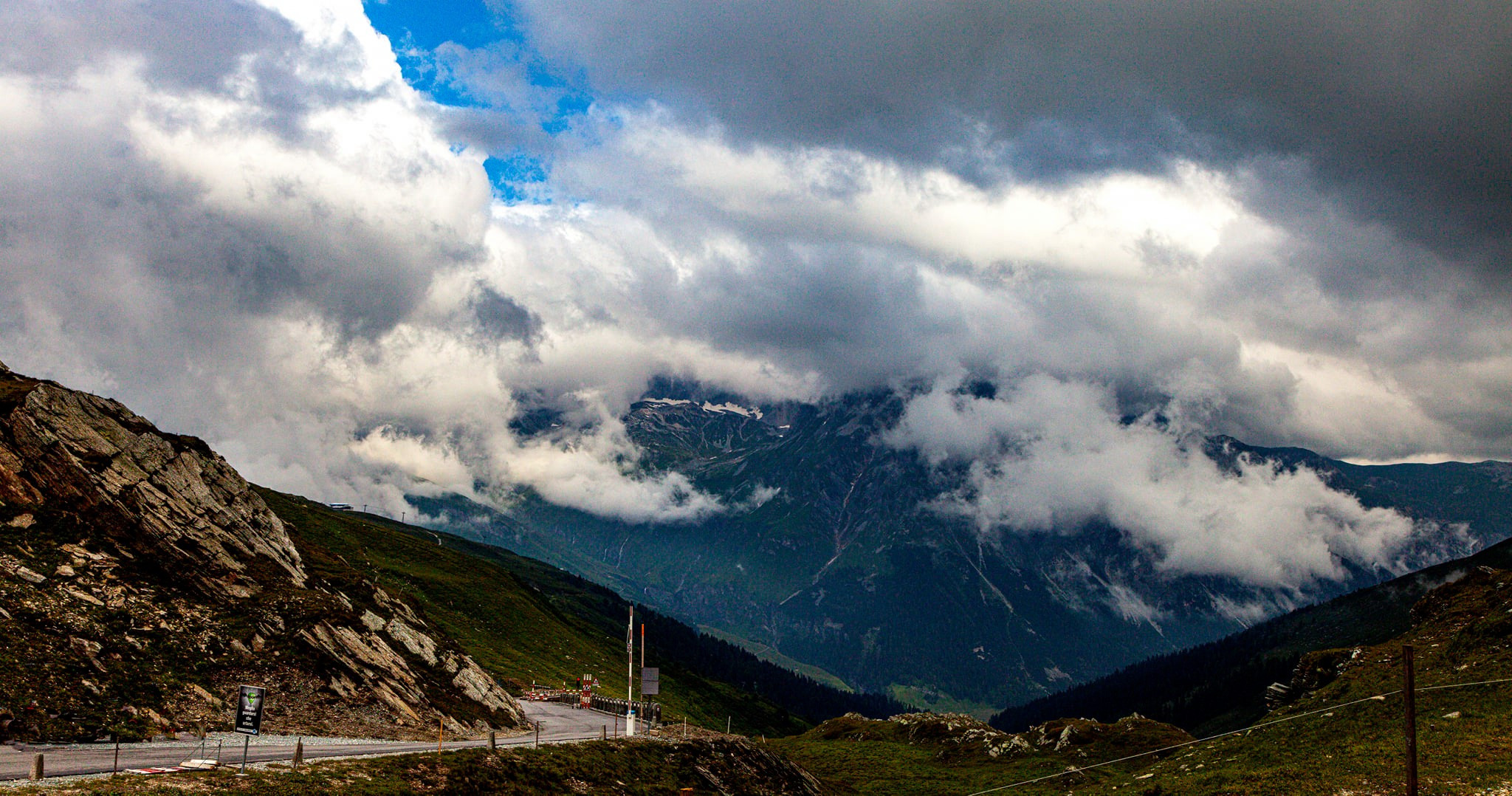 96.Перевал Passo dello Spluga и деревня Montespluga.18.7.2021. Путешествия в формате 360......