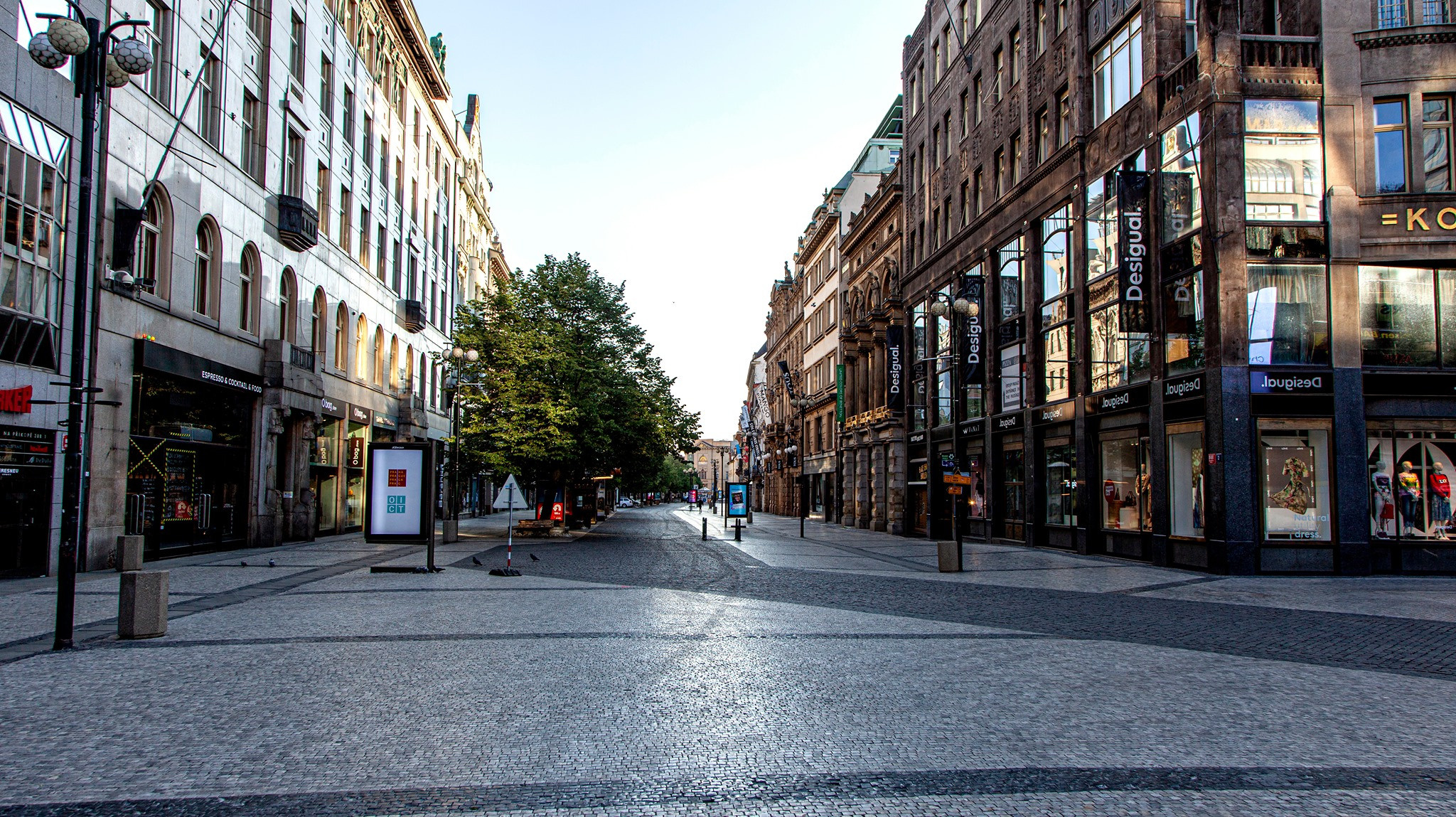 77.Prague.Covid-19. Путешествия в формате 360......