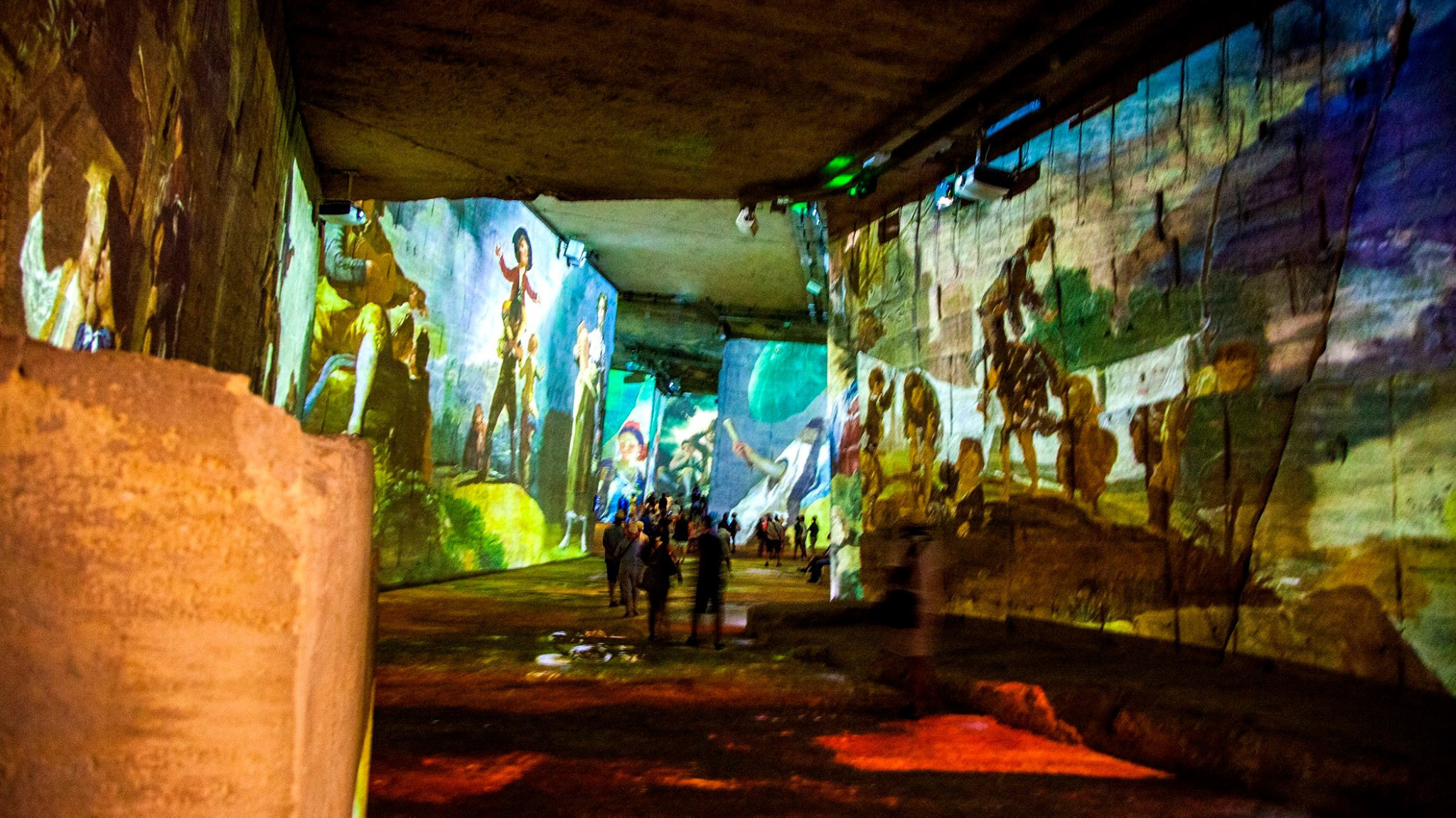 38.France 4/7-8/7/2018.Carrières de Lumières. Путешествия в формате 360......