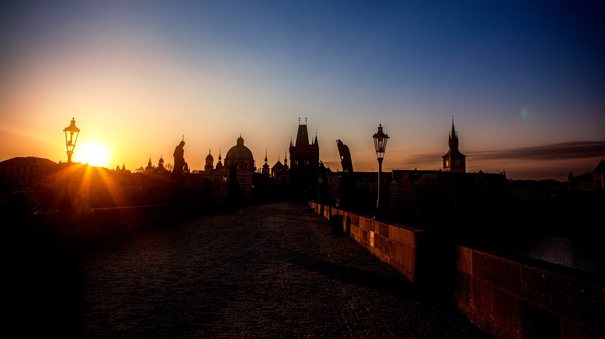 77.Prague.Covid-19. Путешествия в формате 360......