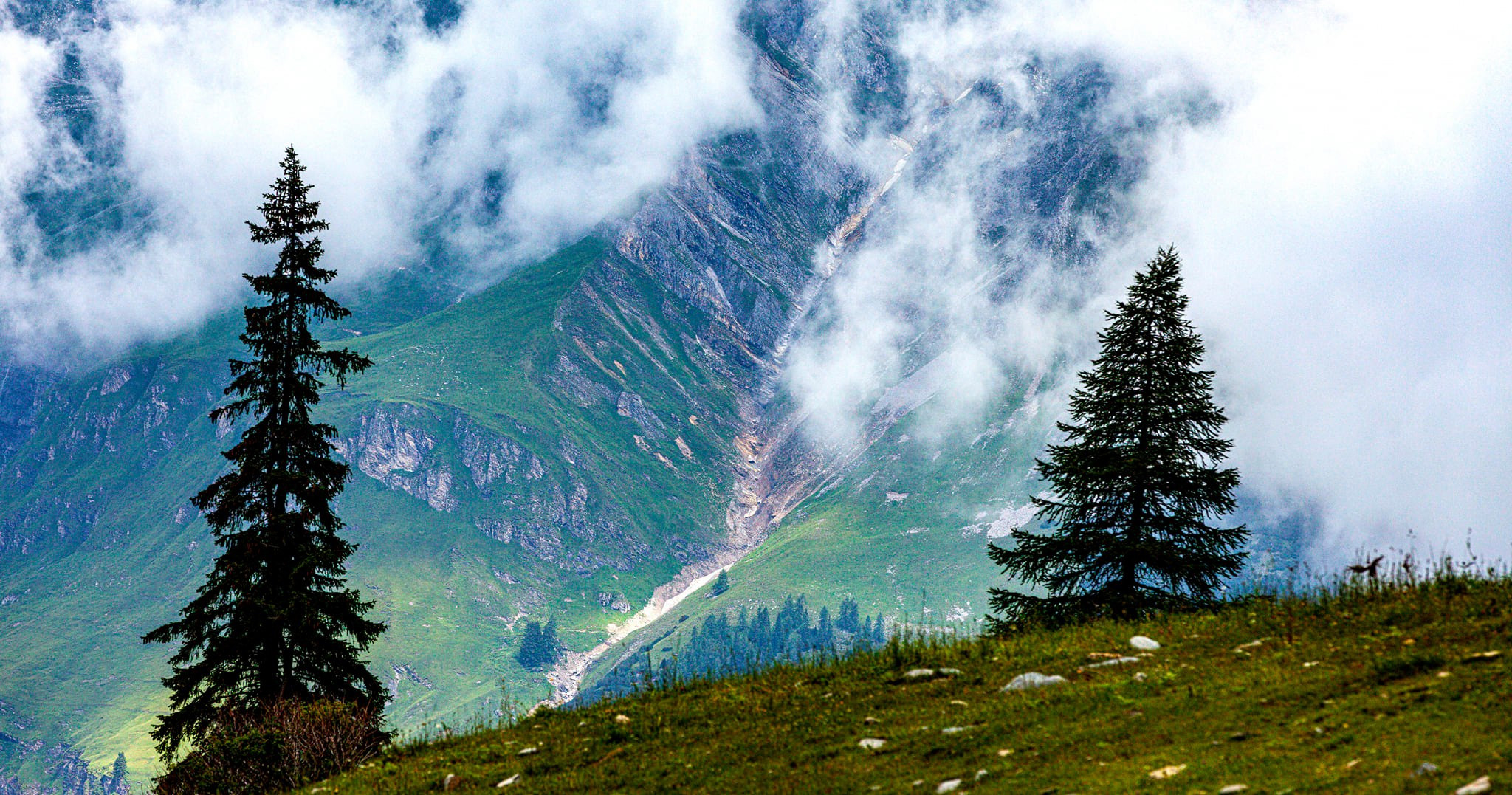 96.Перевал Passo dello Spluga и деревня Montespluga.18.7.2021. Путешествия в формате 360......
