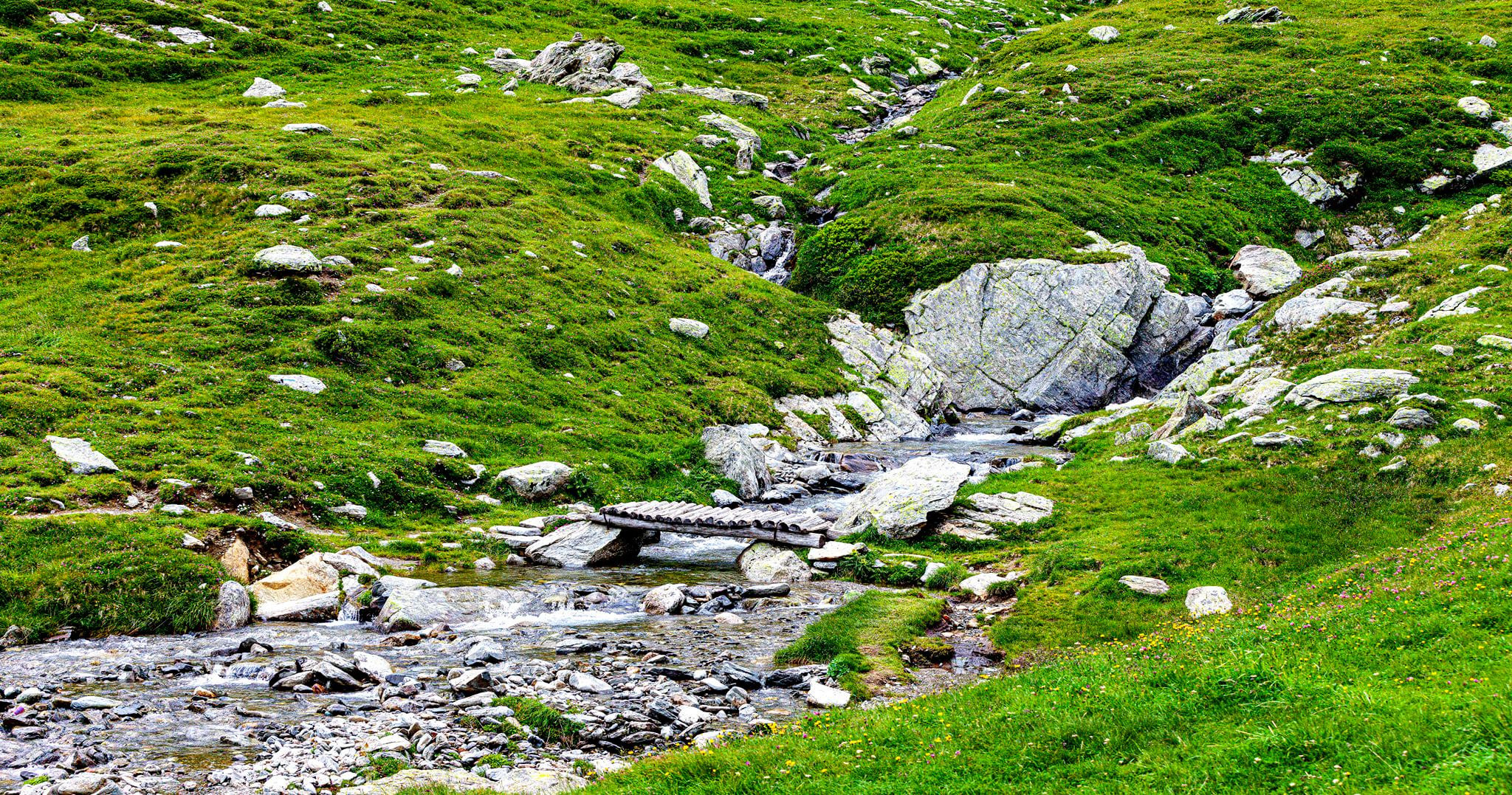 96.Перевал Passo dello Spluga и деревня Montespluga.18.7.2021. Путешествия в формате 360......