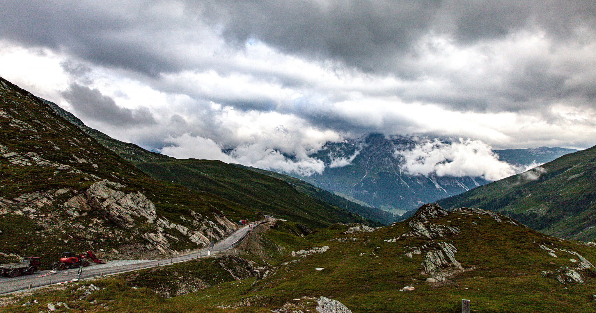 96.Перевал Passo dello Spluga и деревня Montespluga.18.7.2021. Путешествия в формате 360......