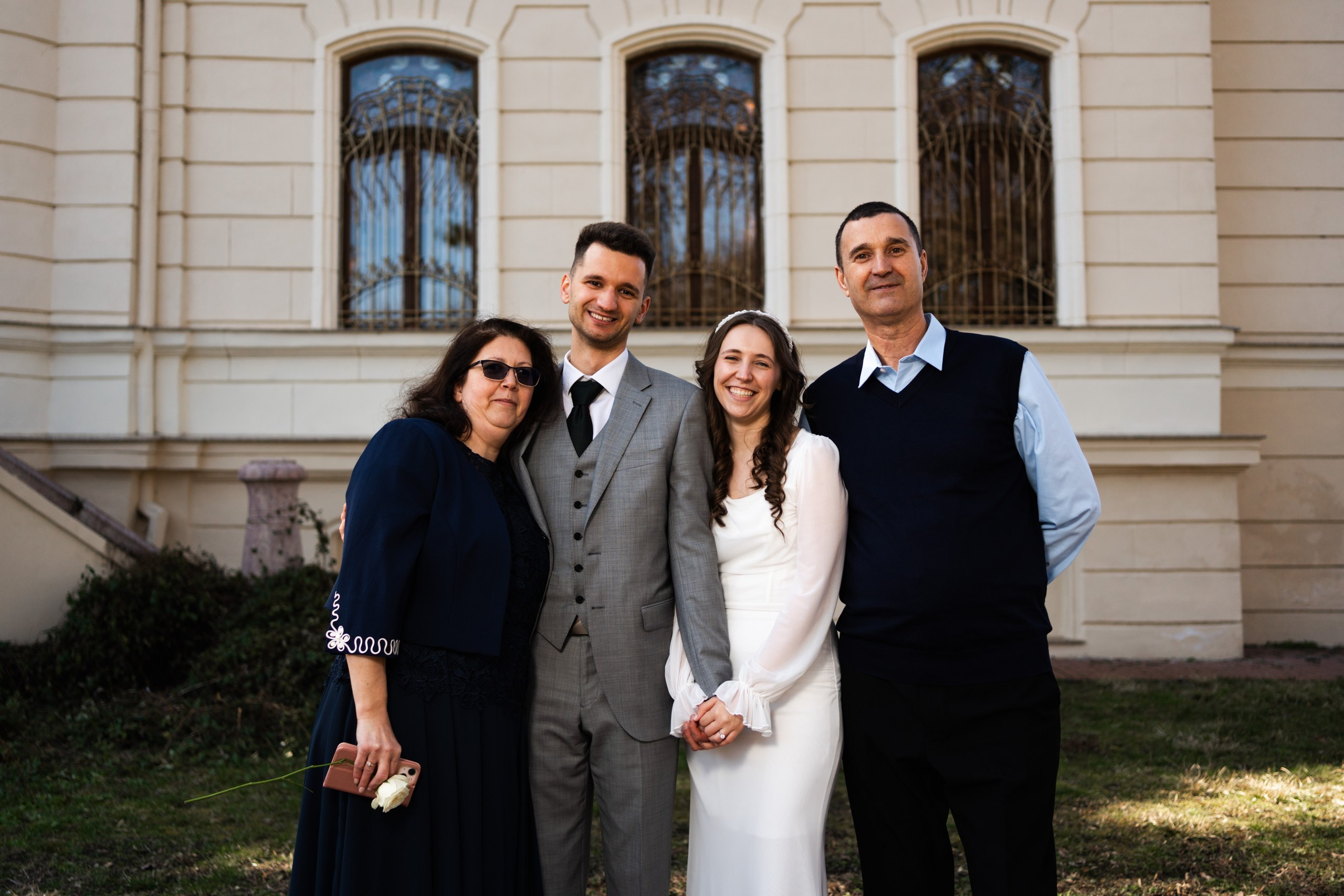 M+D Arad Domeniul Lupas. Foto-Video Nunta Iasi, Suceava, Bucuresti / Disponibilitate 2025 — 2026 — 2027