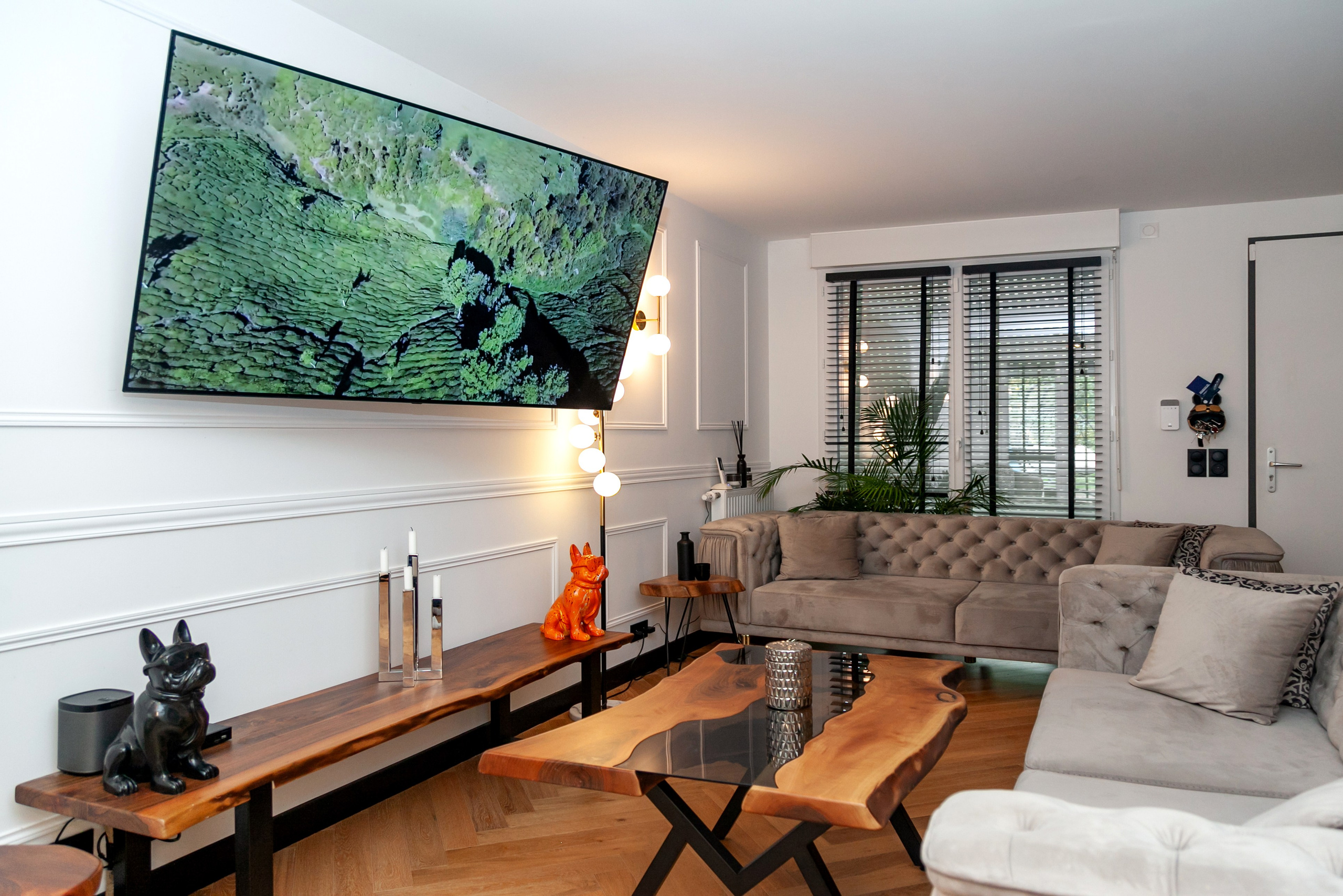 Real estate. Wedding, event and family photographer in Paris, Emilian Olaru