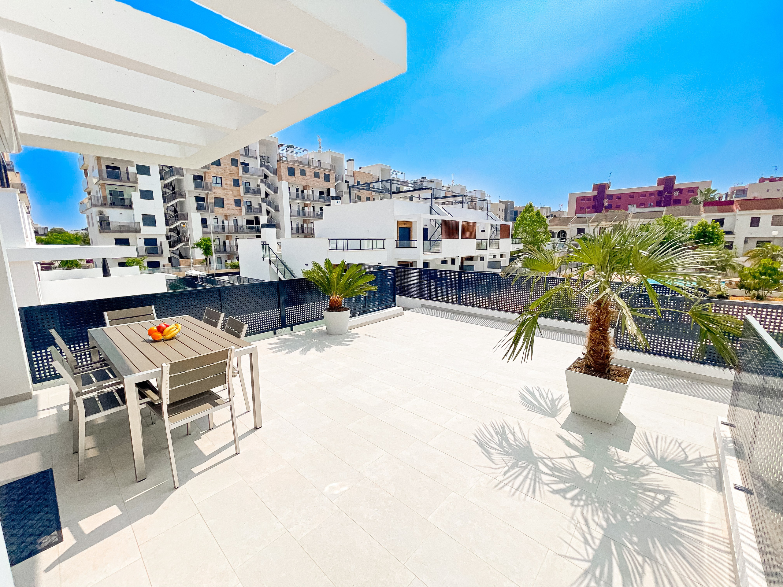 VISTAMAR III I&M GROUP. Baby Beast