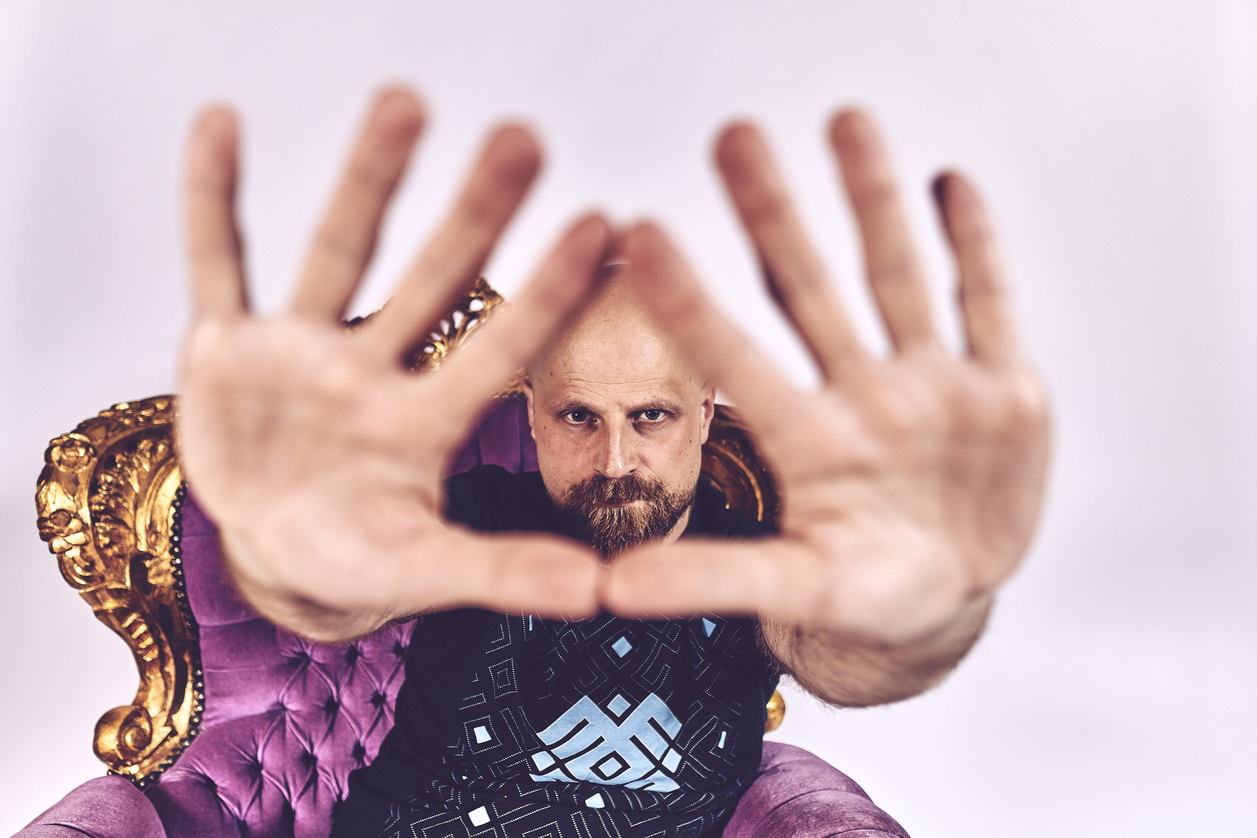 Дьявол?.. Ангел?.. Его зовут Кароль... - Фотограф Андрей Шипилов. Андрей Шипилов — Фотография & Видеография